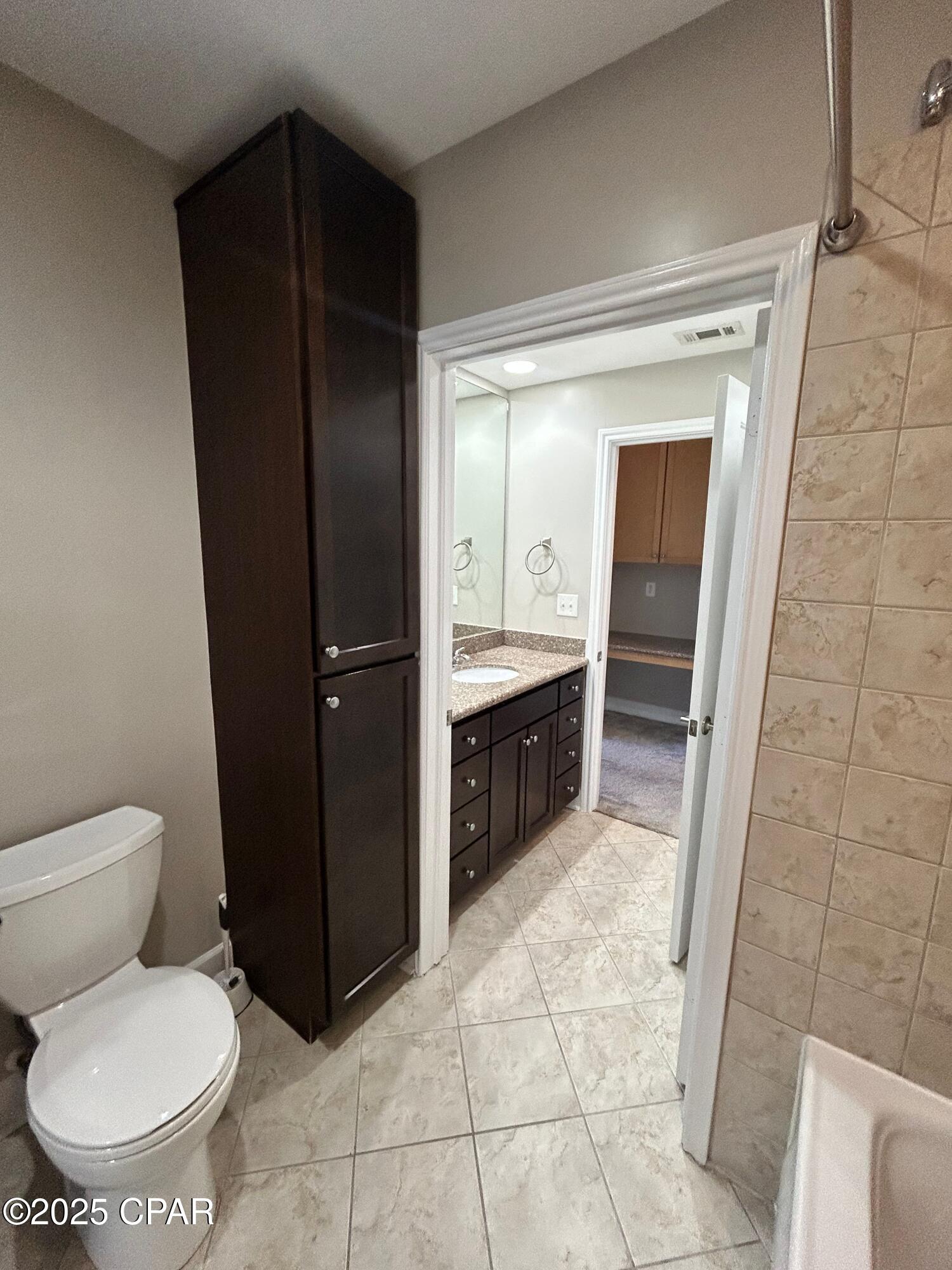 Island Reserve - Residential Lease