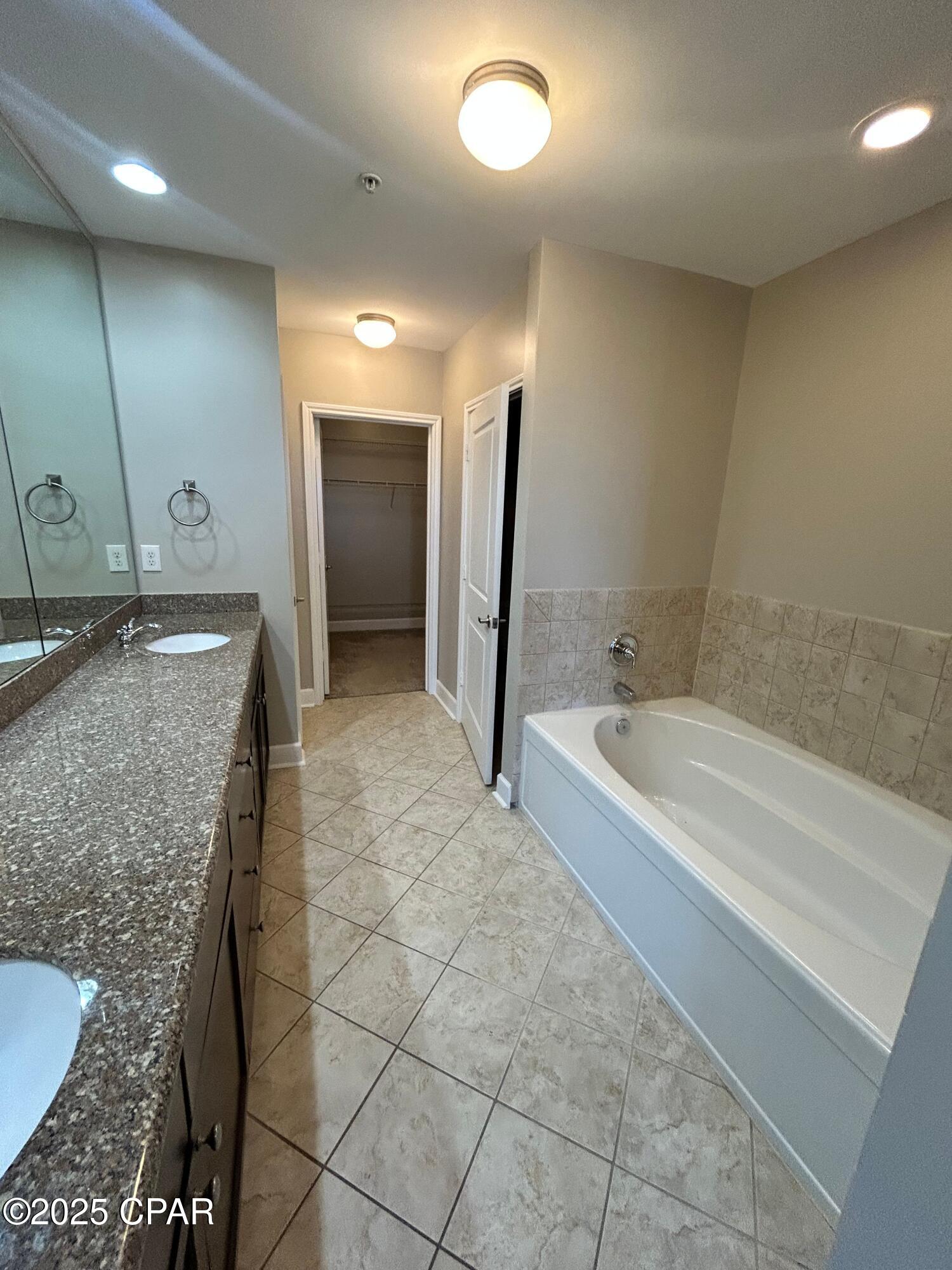 Island Reserve - Residential Lease