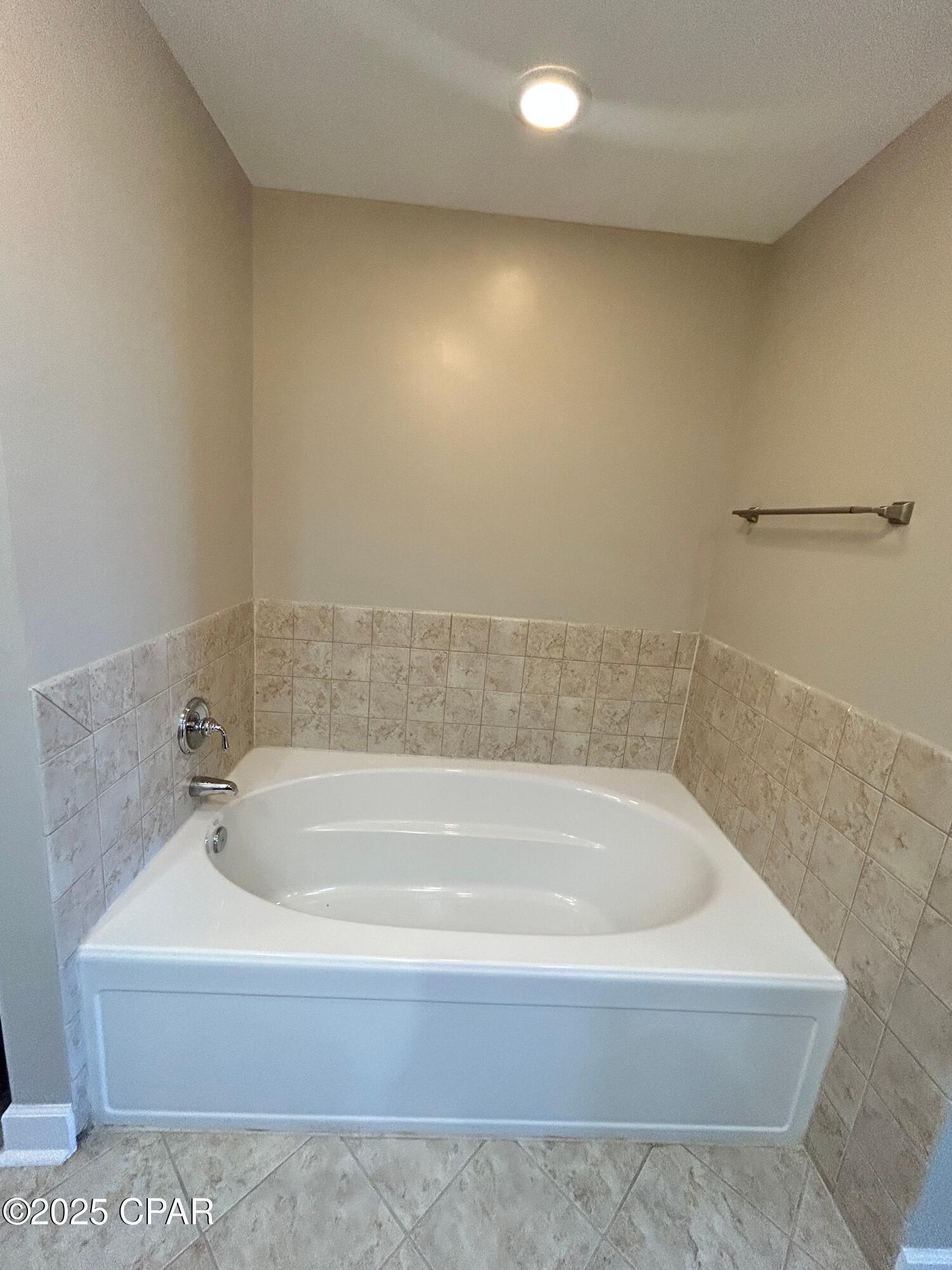 Island Reserve - Residential Lease