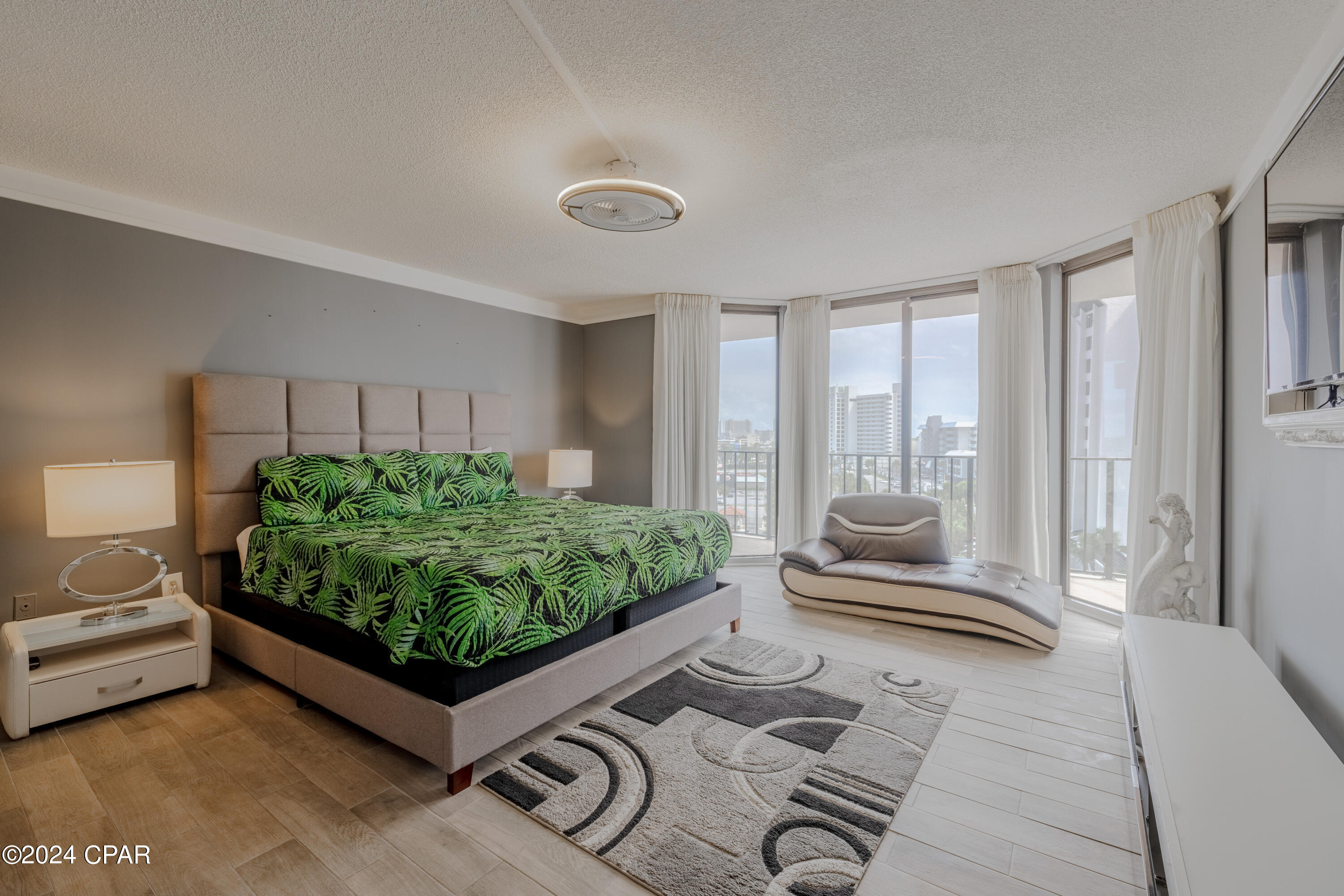 Edgewater Tower I - Residential