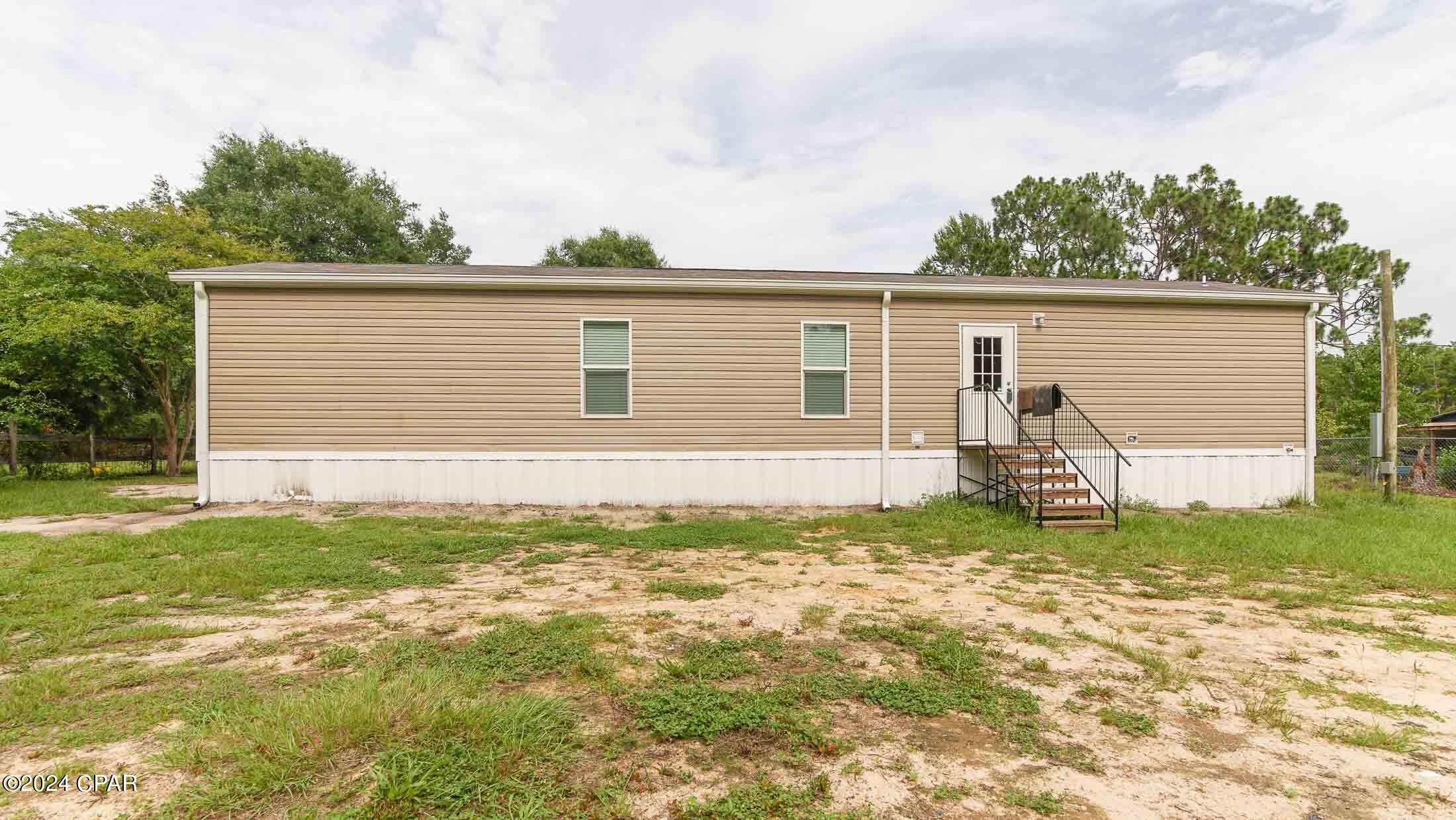 Lake Merial - Residential