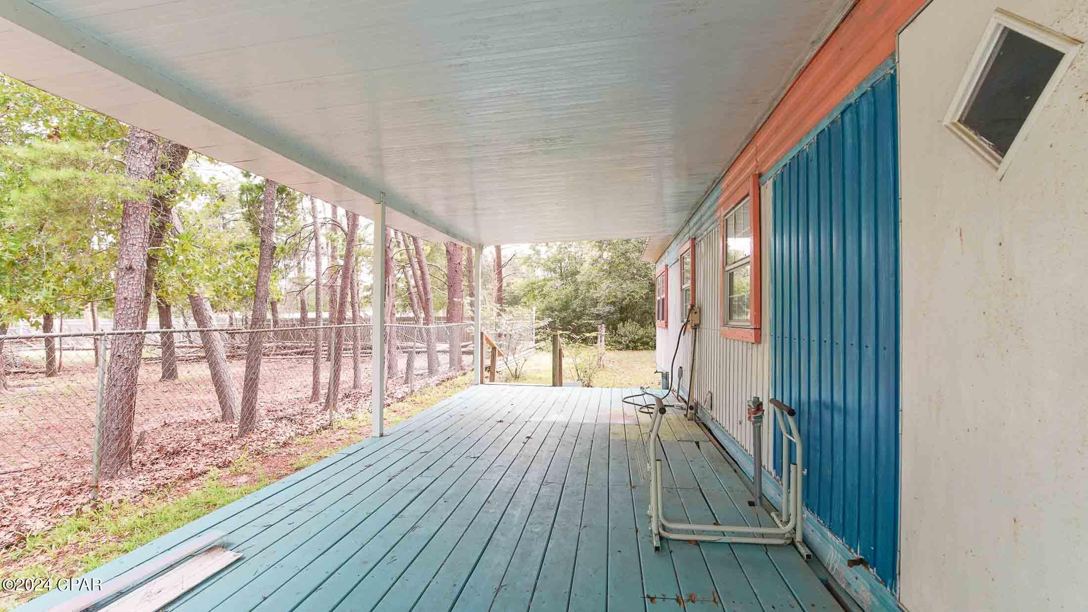 Lake Merial - Residential