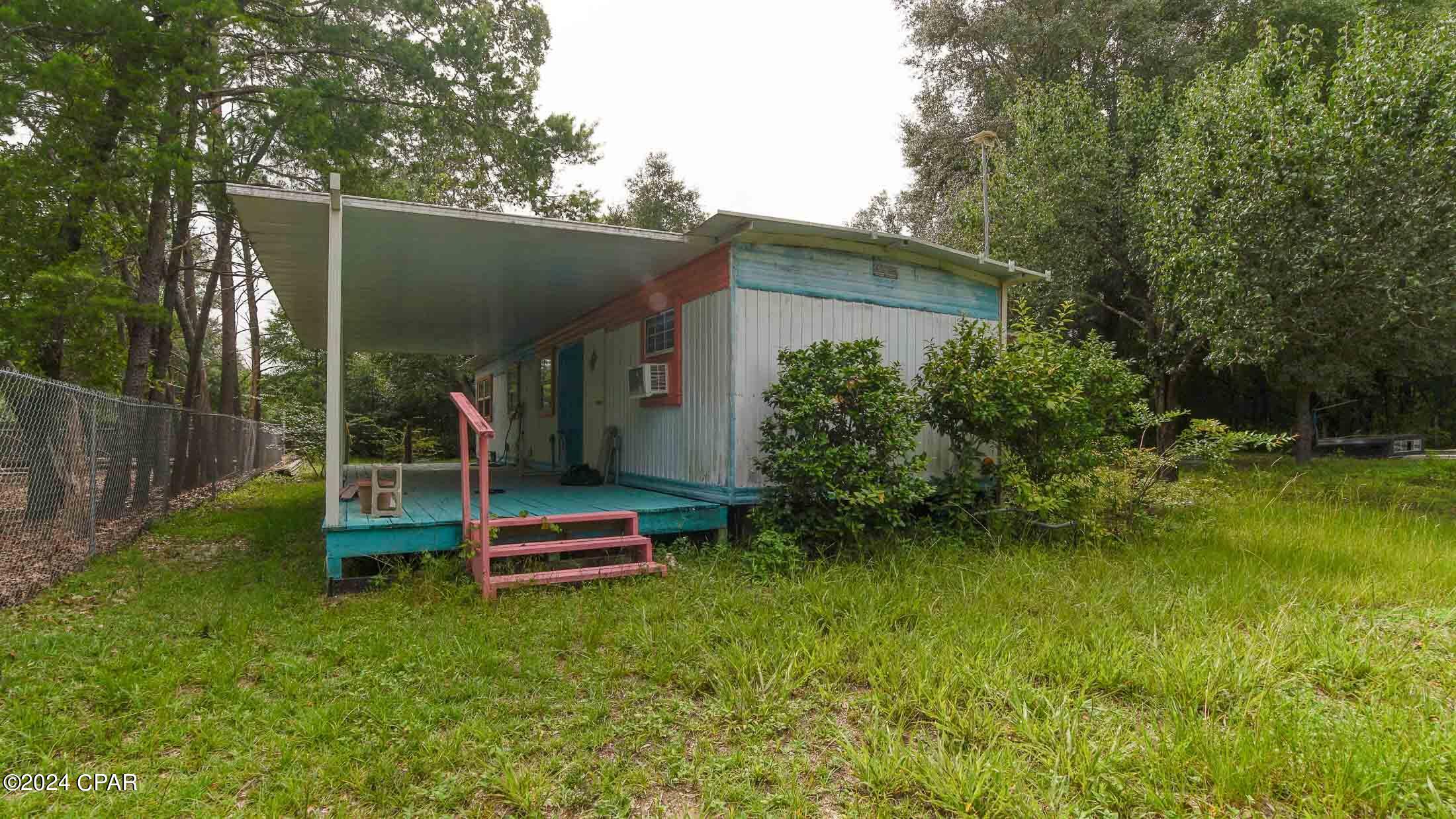 Lake Merial - Residential