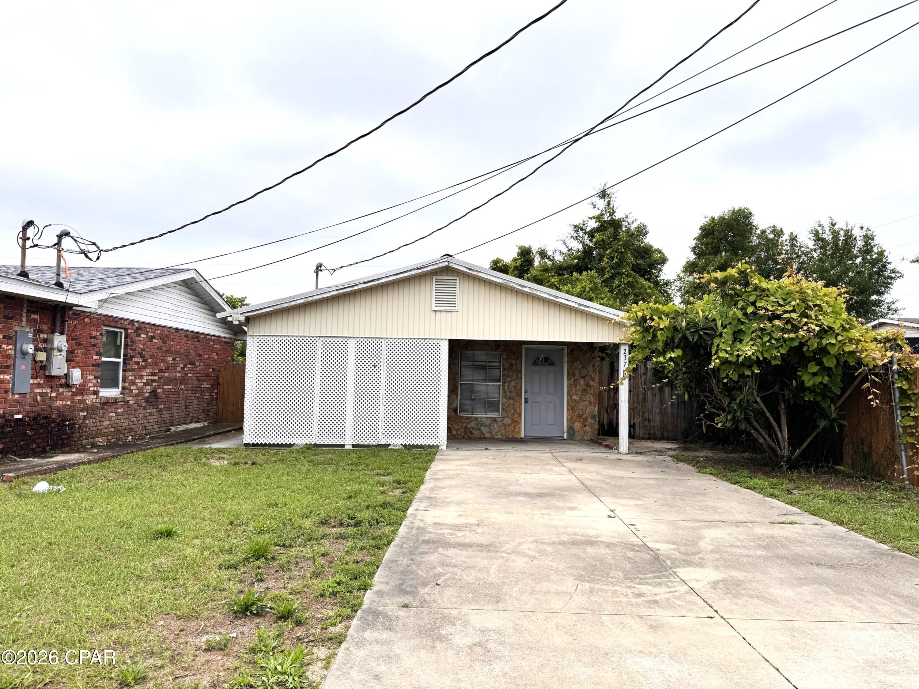 [No Recorded Subdiv] - Residential Lease