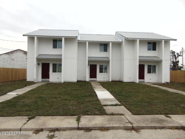 Newly renovated 2 bedroom 1.5 bath townhome.  This townhome has LVP flooring throughout, living room, kitchen and half bath are downstairs.										

2 bedrooms upstairs with full bath.  W/D hookups in patio storage room.