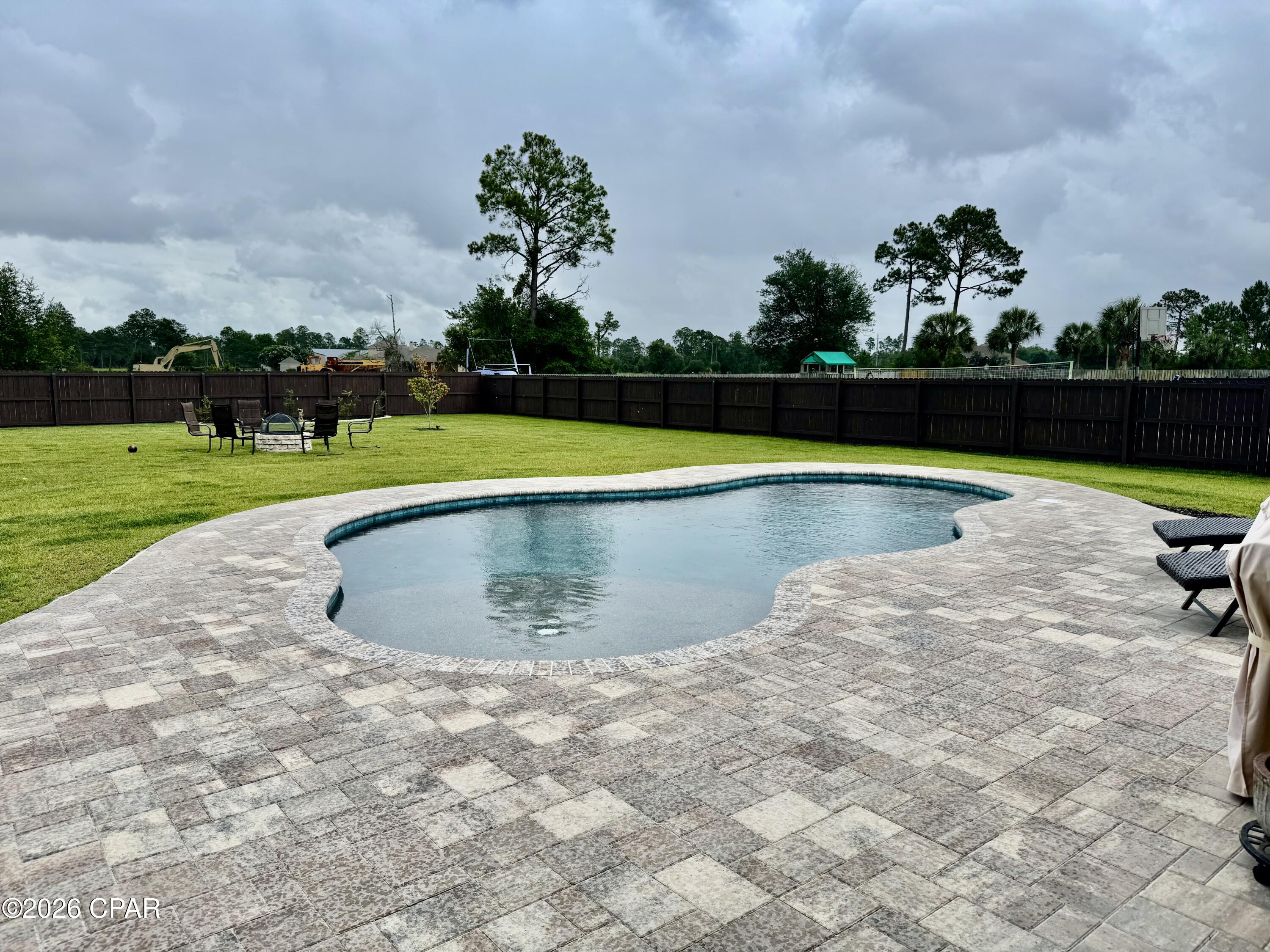 Kirkland Manor - Residential