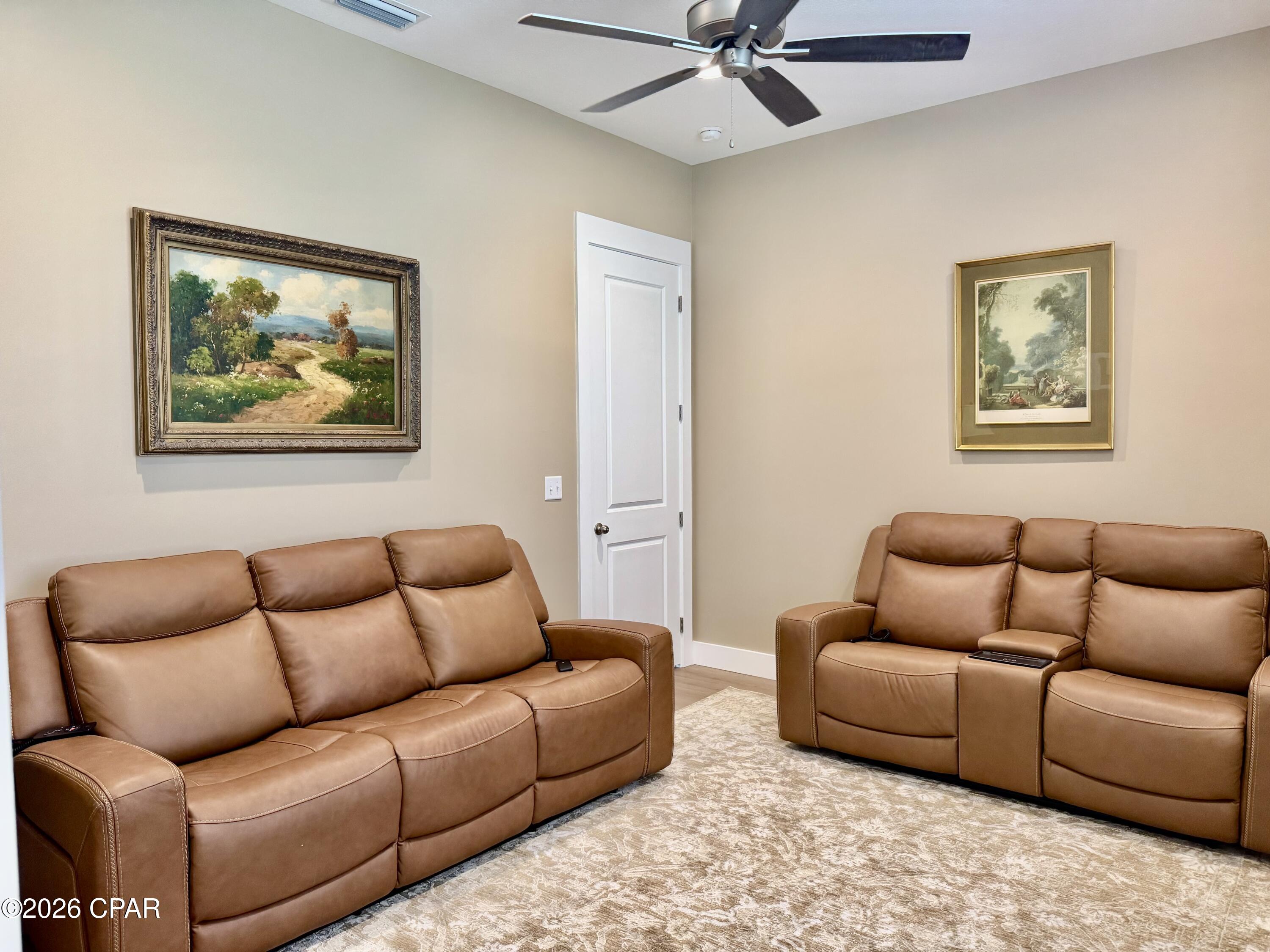 Kirkland Manor - Residential