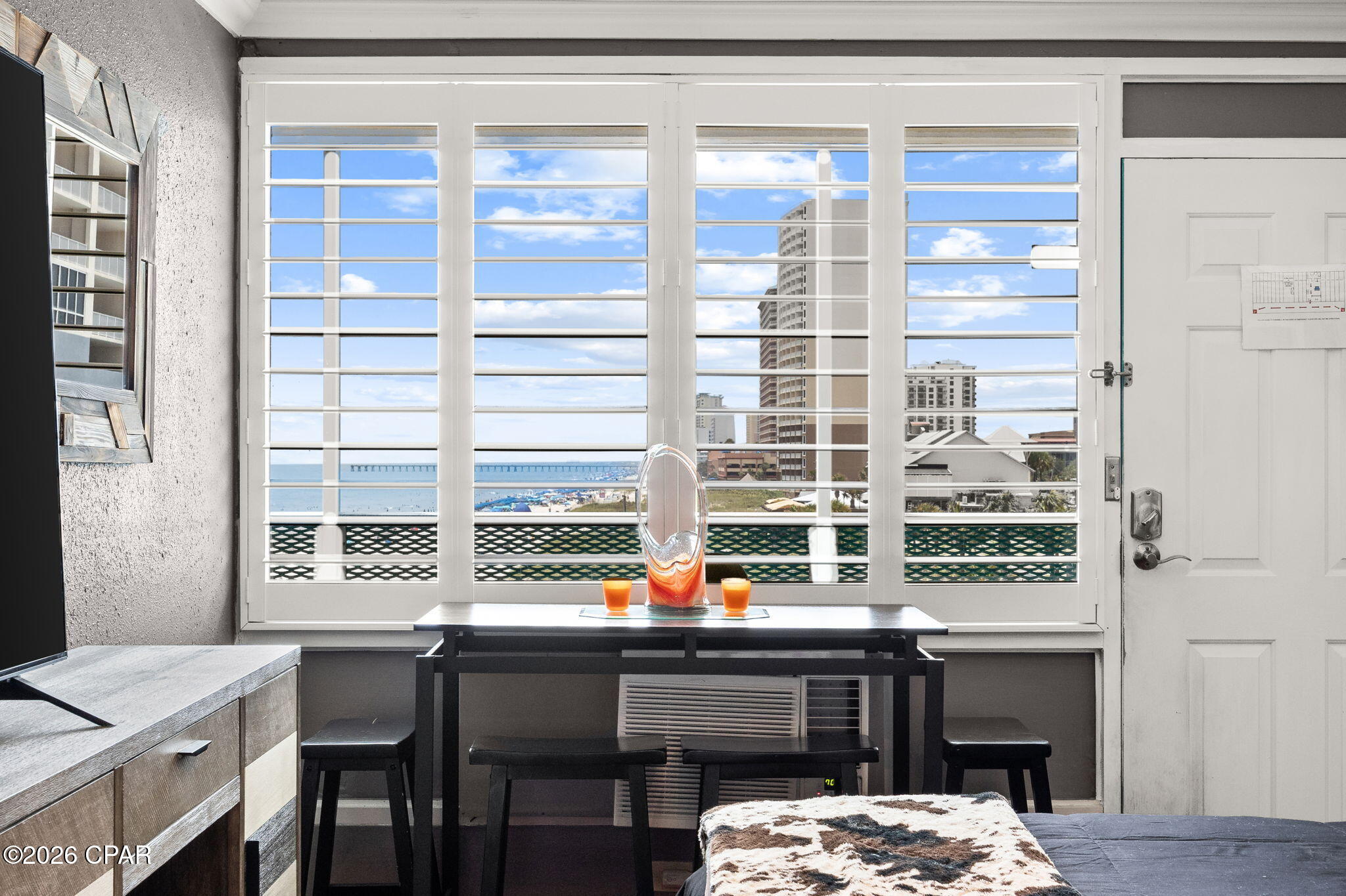 Fontainebleau Terrace - Residential