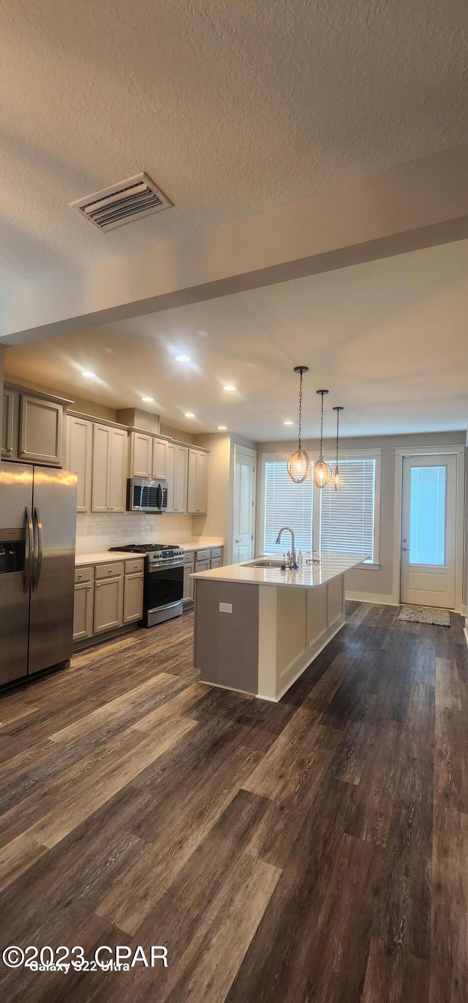 Sweetbay - Residential Lease