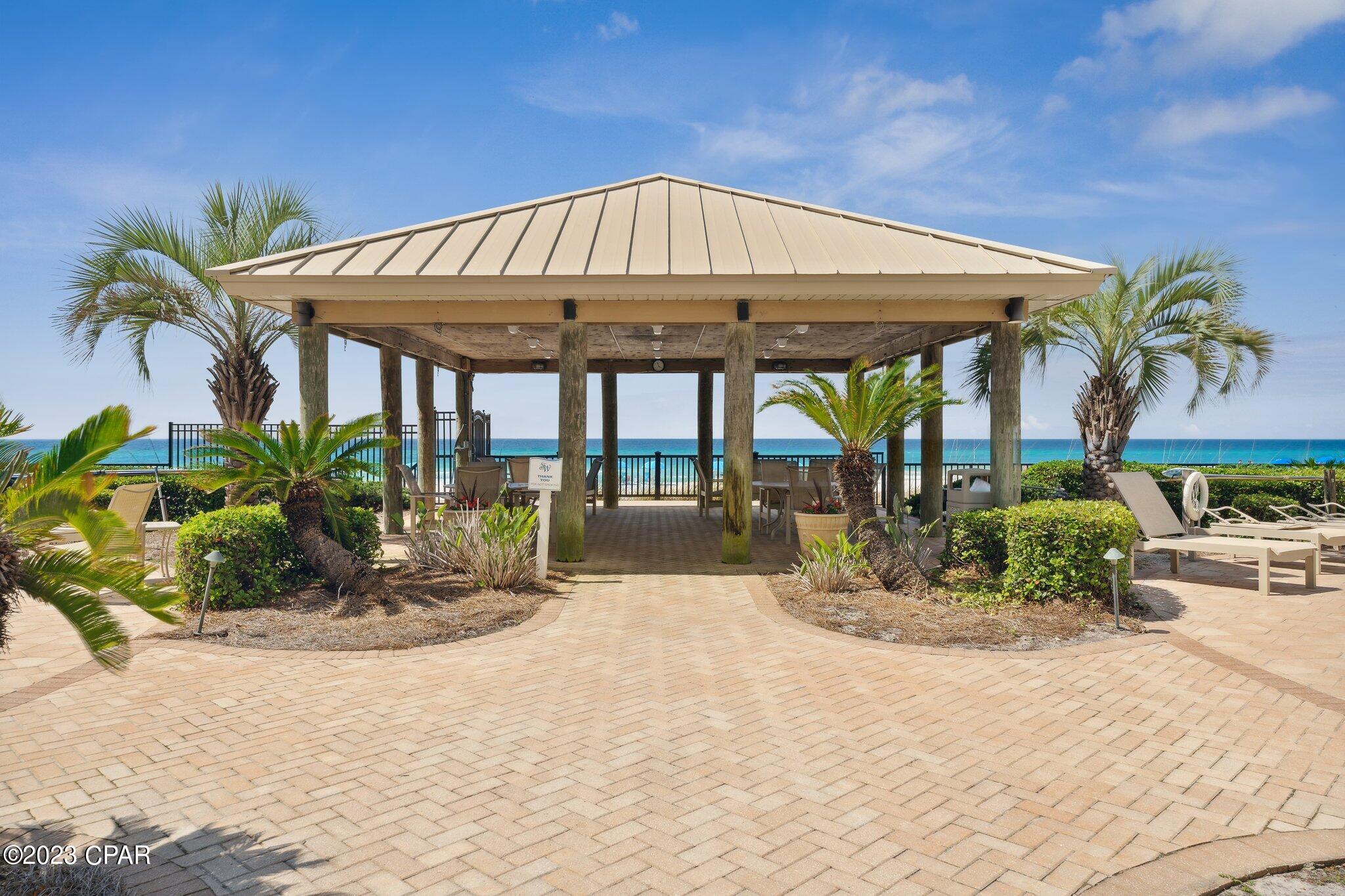 Summerwinds Condo - Residential
