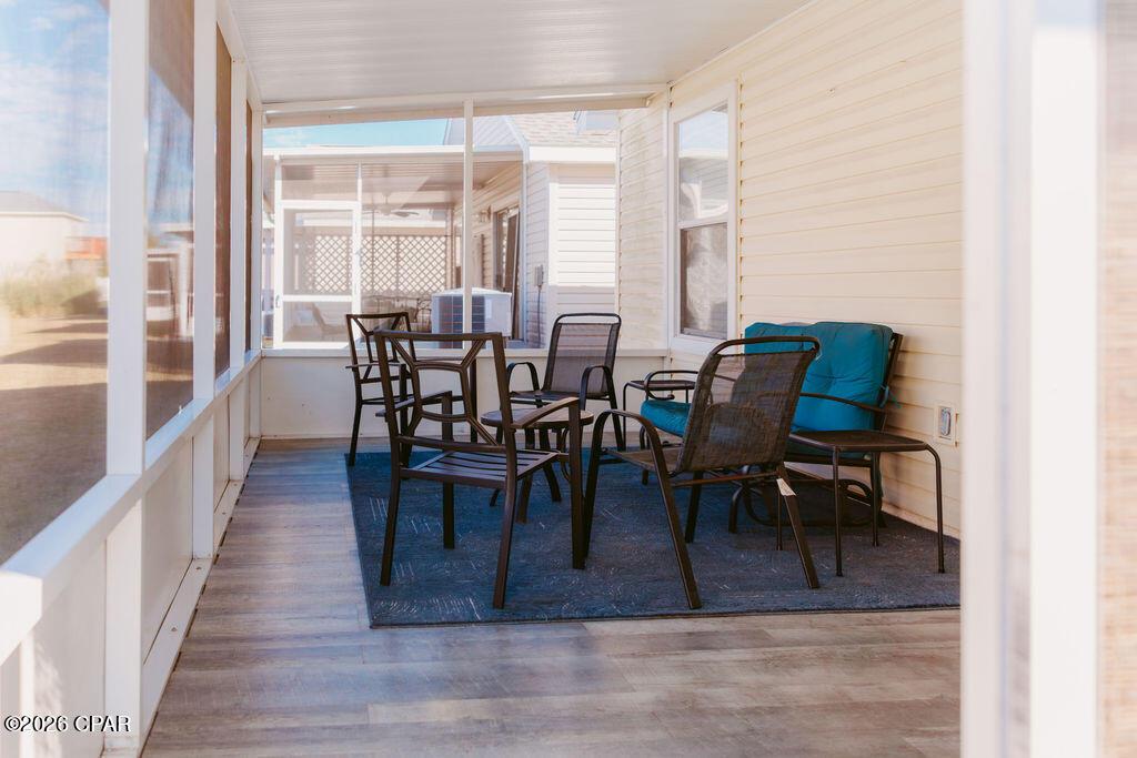 Palm Cove - Residential Lease