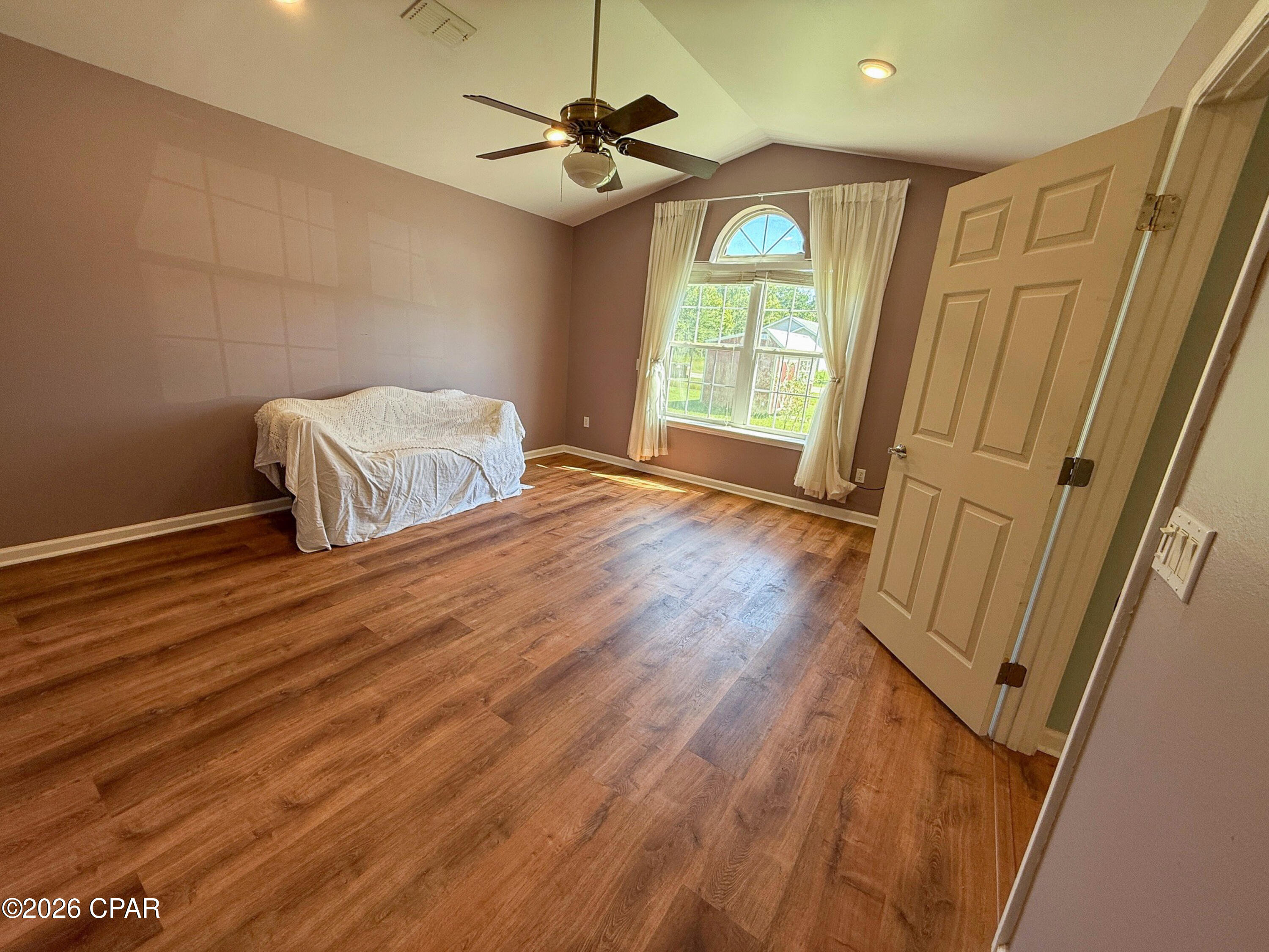 Howard Creek - Residential