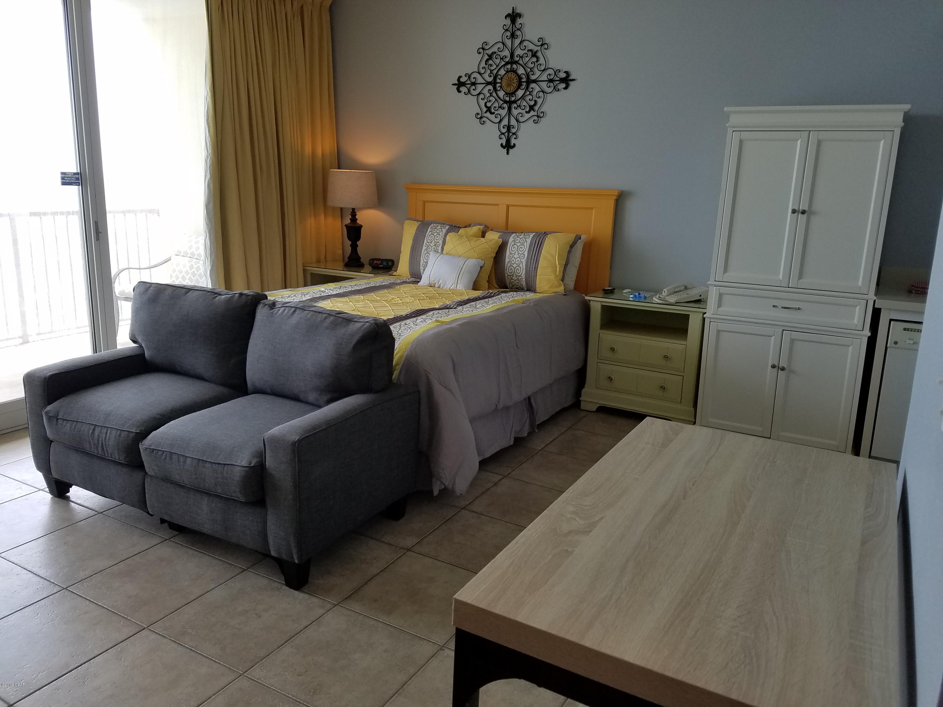 This Gulf-front, furnished efficiency unit in Majestic Beach Resort is available for monthly rent for the months of September, October, November, December, January and February only. Rent includes taxes and all utilities.  No pets are allowed per the association rules, so please don't ask. The unit sleeps 2 only with 1 queen sized bed.