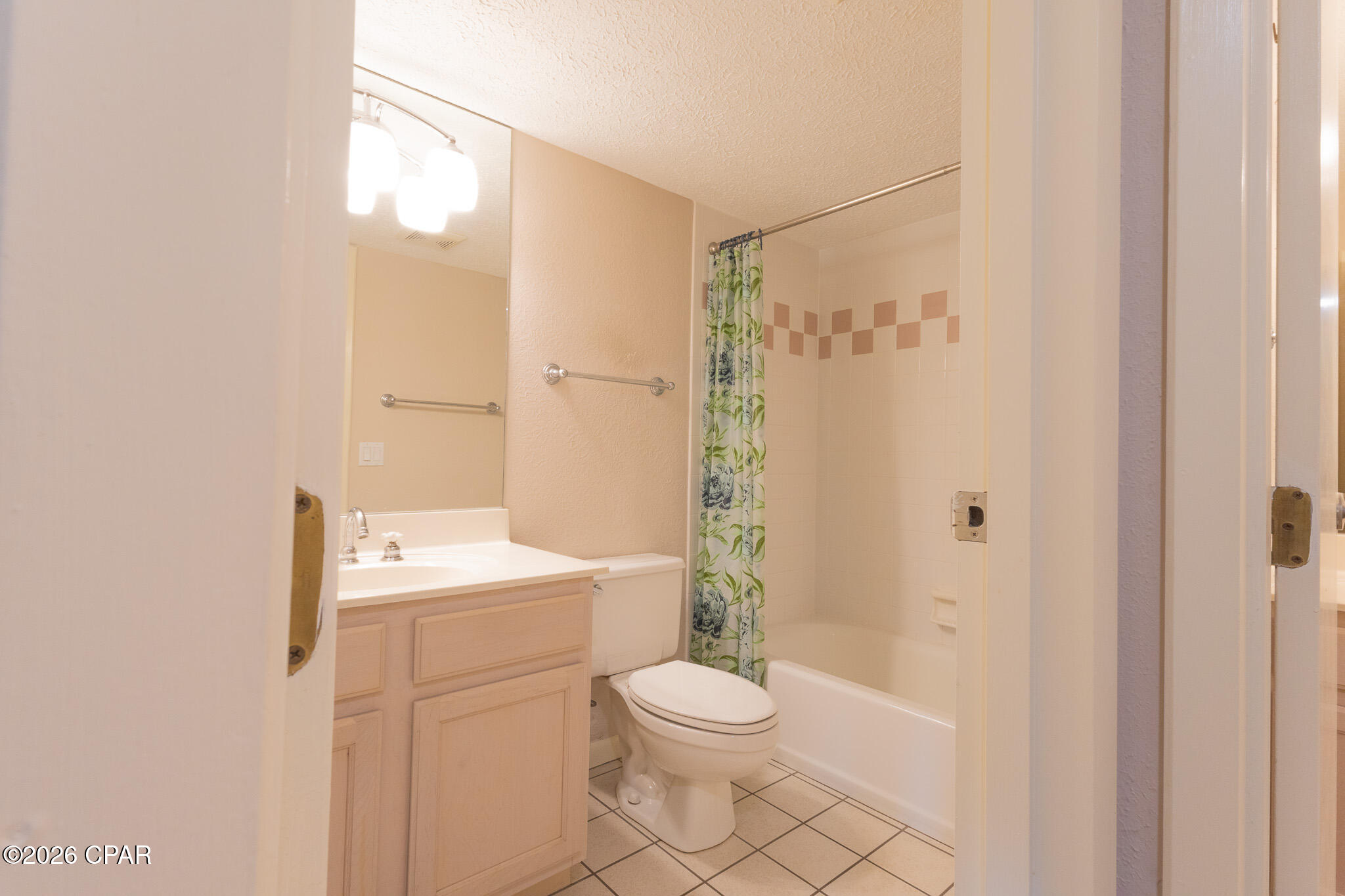 Bay Point Studio Villas Unit 2 - Residential