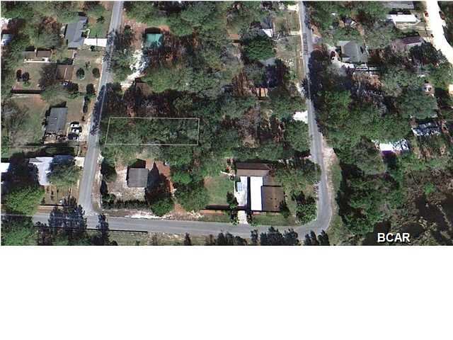 Great 50x150 residential building lot in the City of Lynn Haven, just off 17th Street. This prime property is convienantly located to shopping and schools. Call today to make Offer.