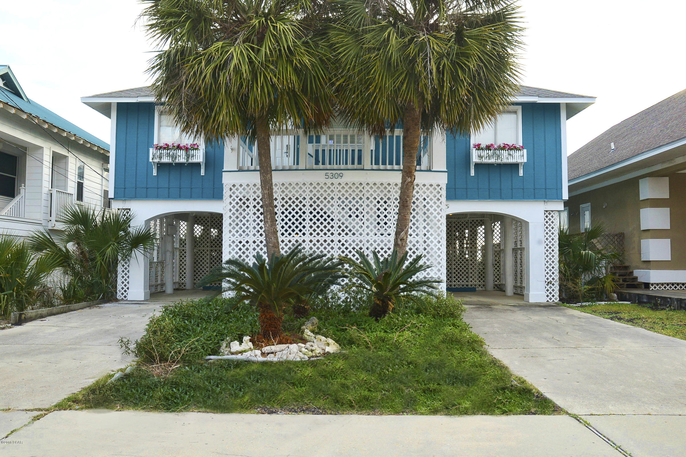 Gulf Lagoon Beach - Residential