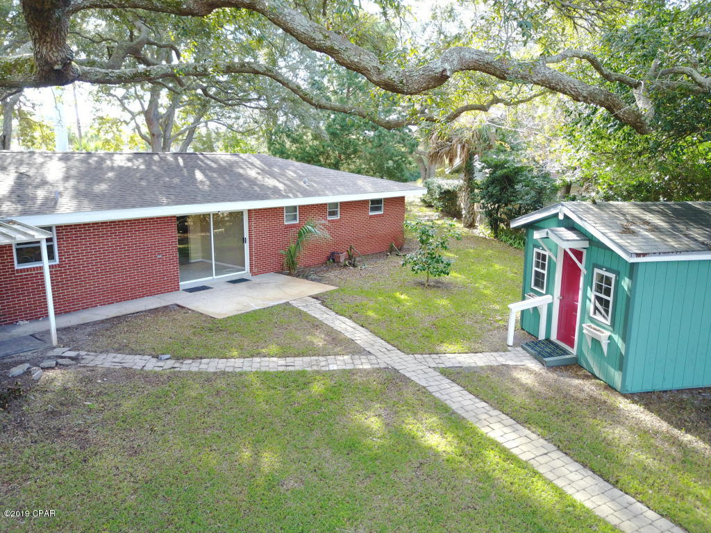 Woodlawn Unit 2 - Residential Lease