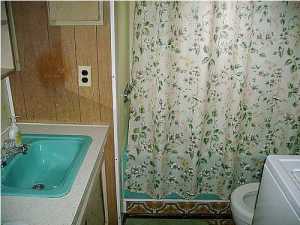 Laguna Beach Estates 8th Add - Residential Lease