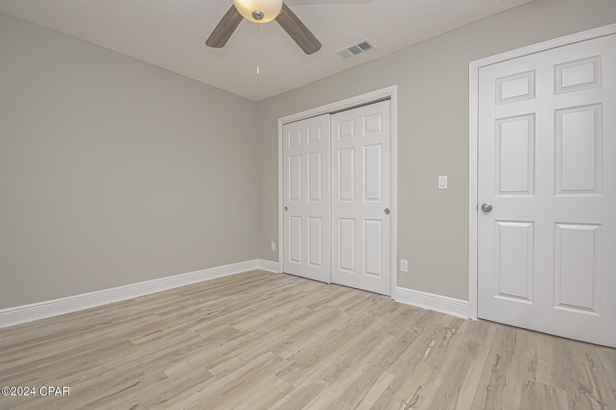Bay Park Manor - Residential