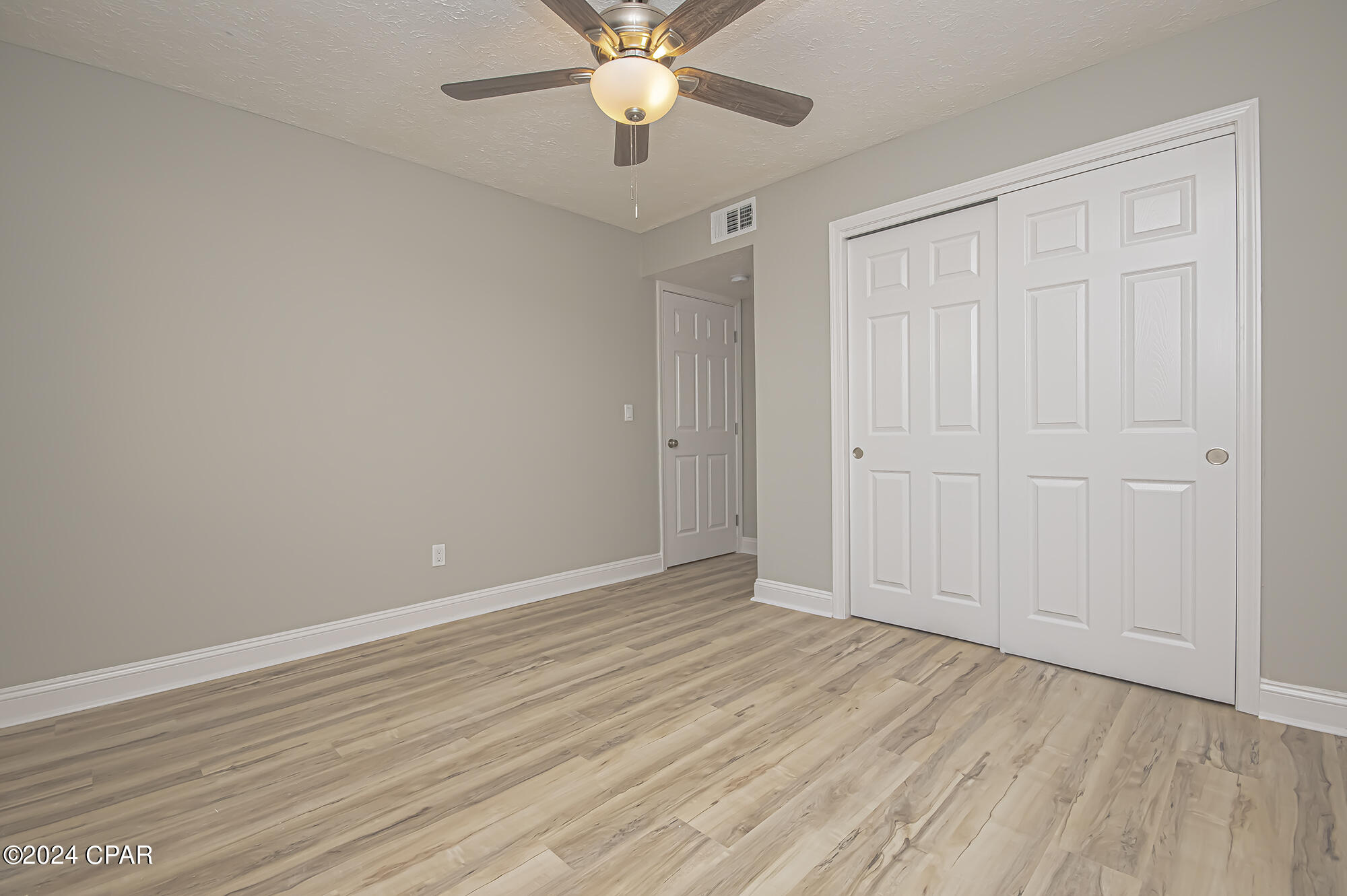 Bay Park Manor - Residential