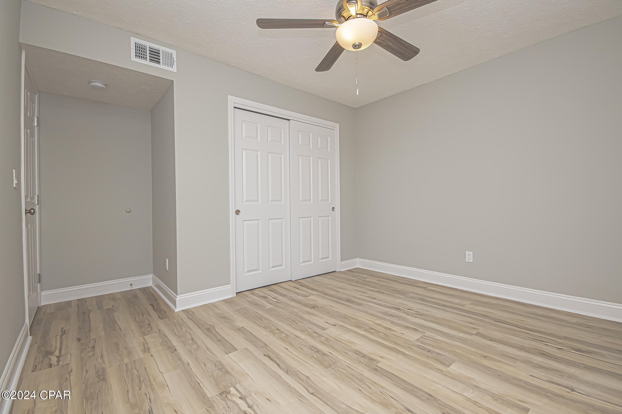 Bay Park Manor - Residential