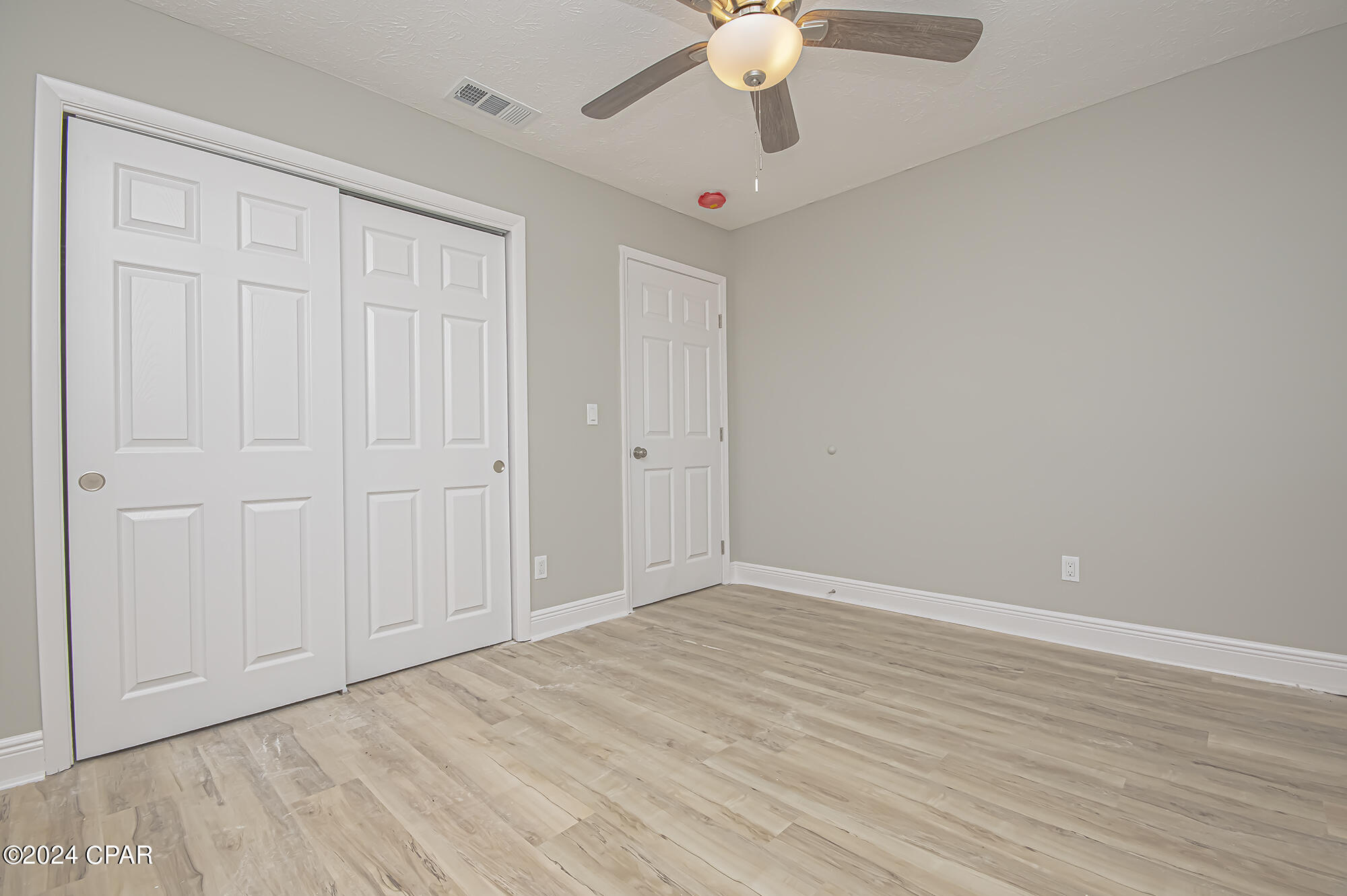 Bay Park Manor - Residential