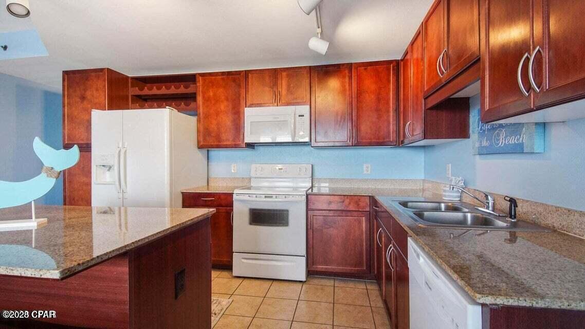 Laketown Wharf - Residential