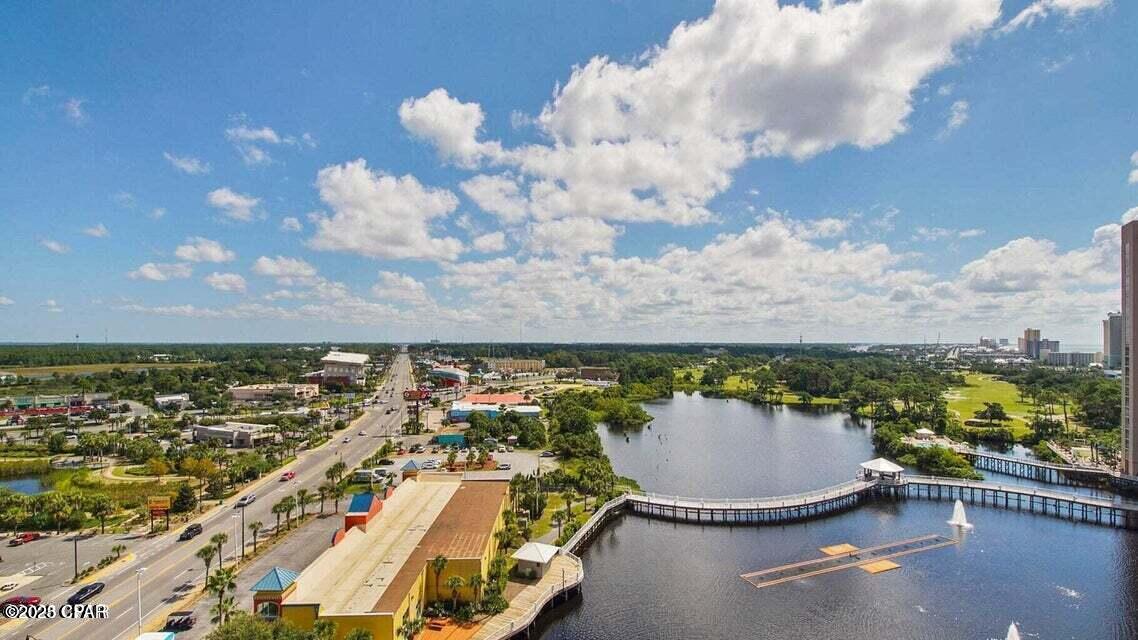 Laketown Wharf - Residential