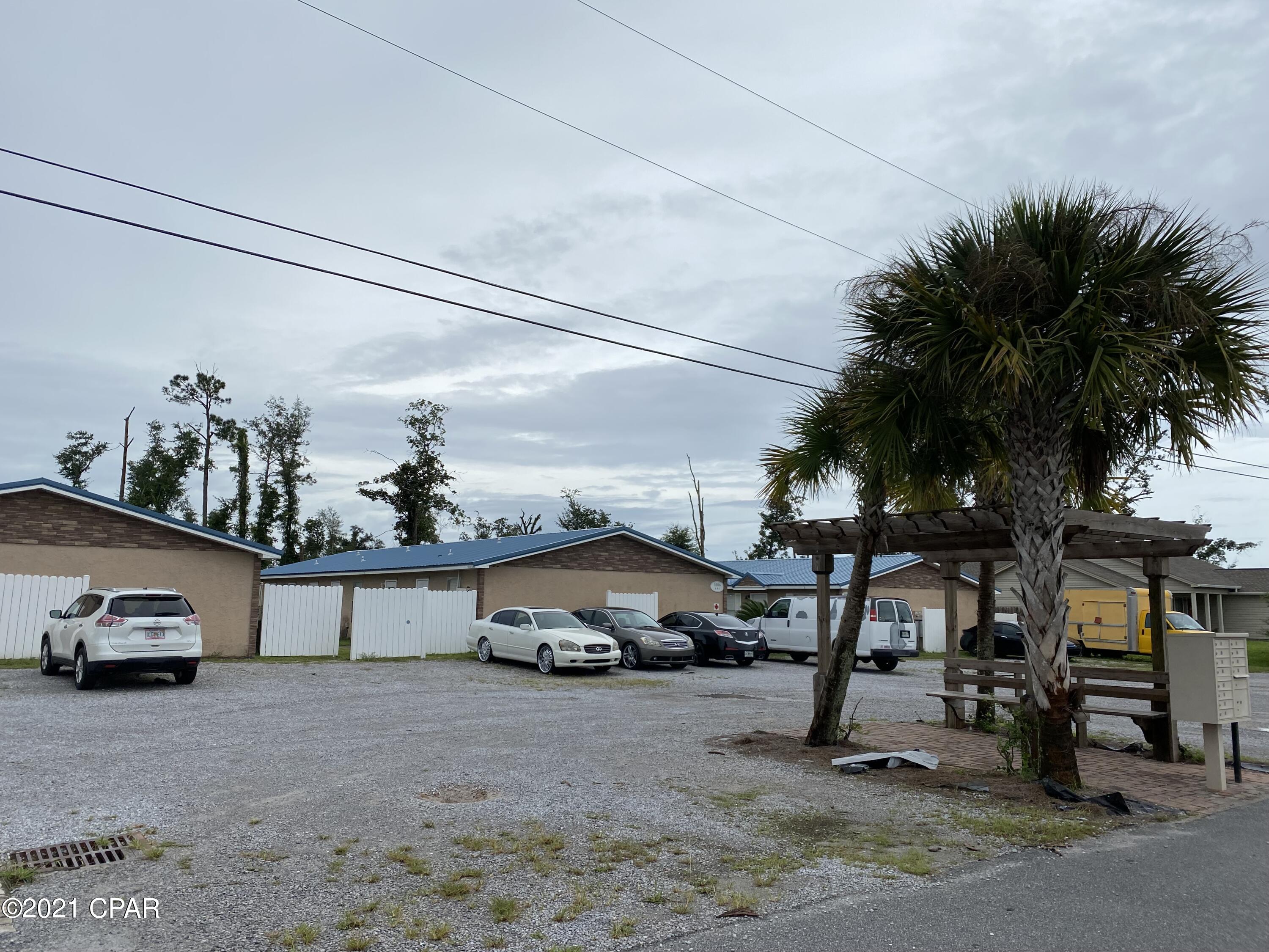 [No Recorded Subdiv] - Residential