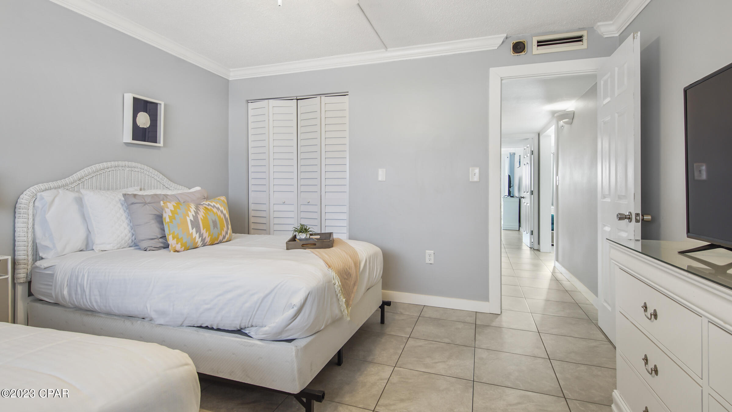 Regency Towers - Residential