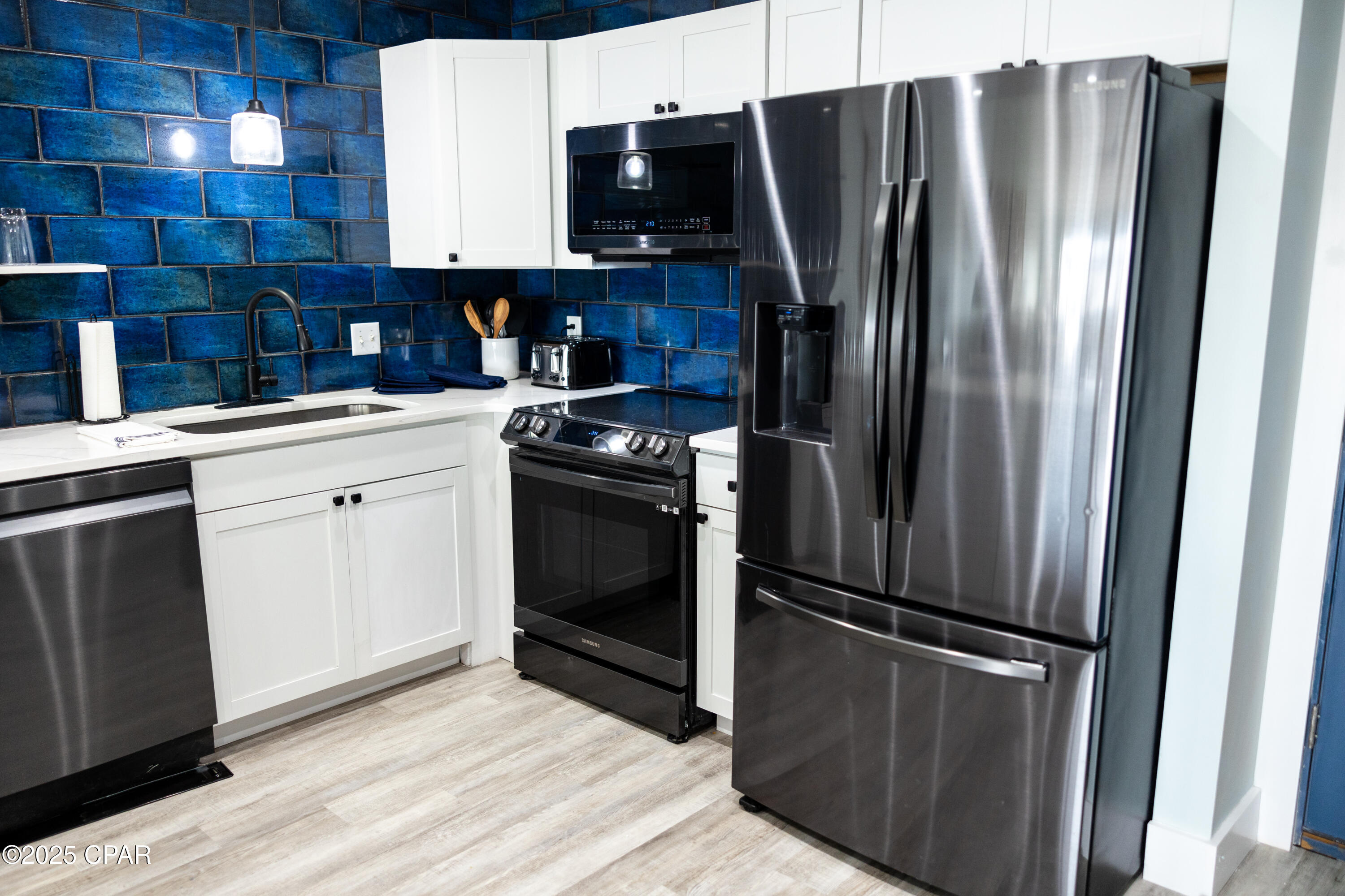 Bay Point Harbour Villas - Residential