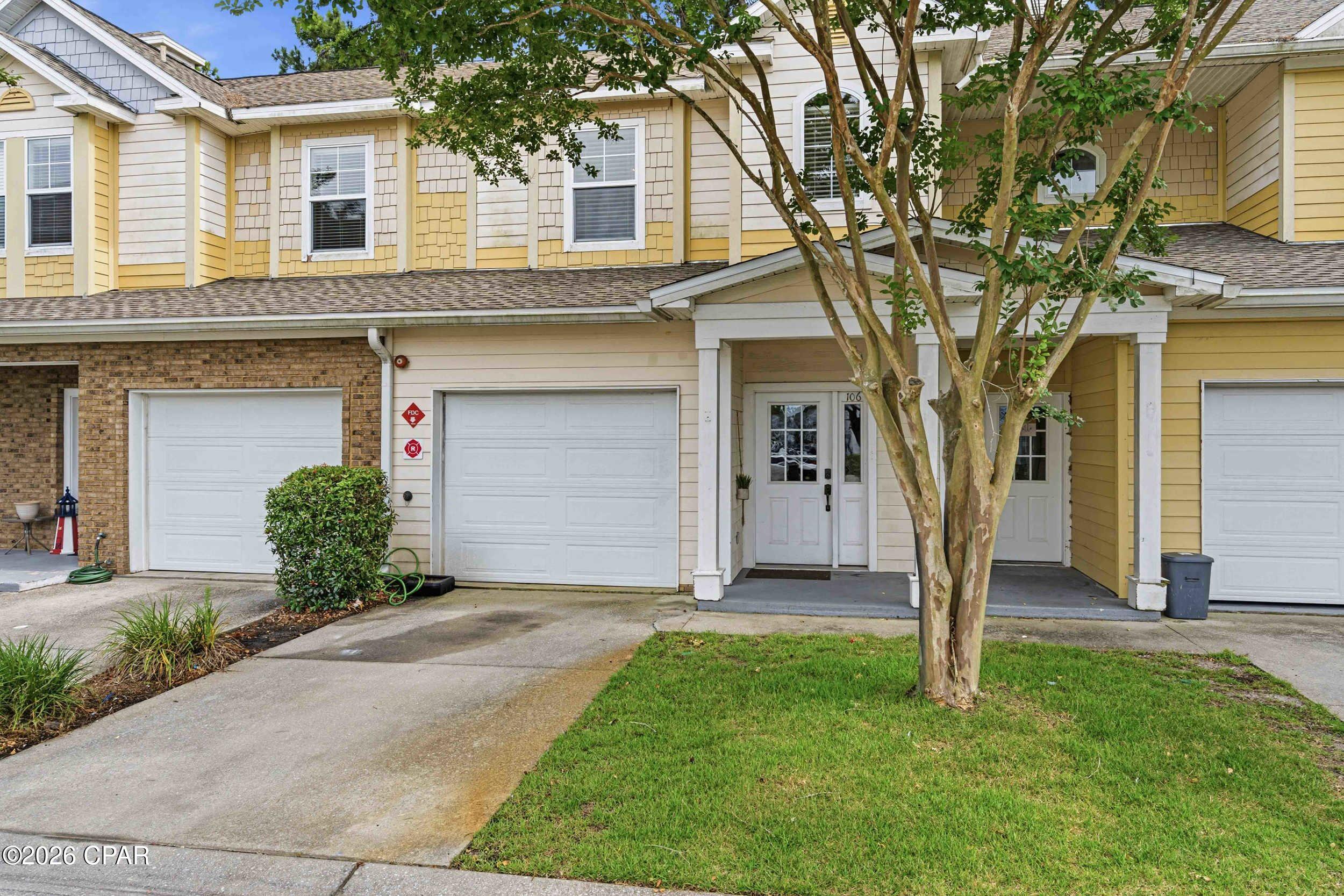 Emerald Park Condominium - Residential