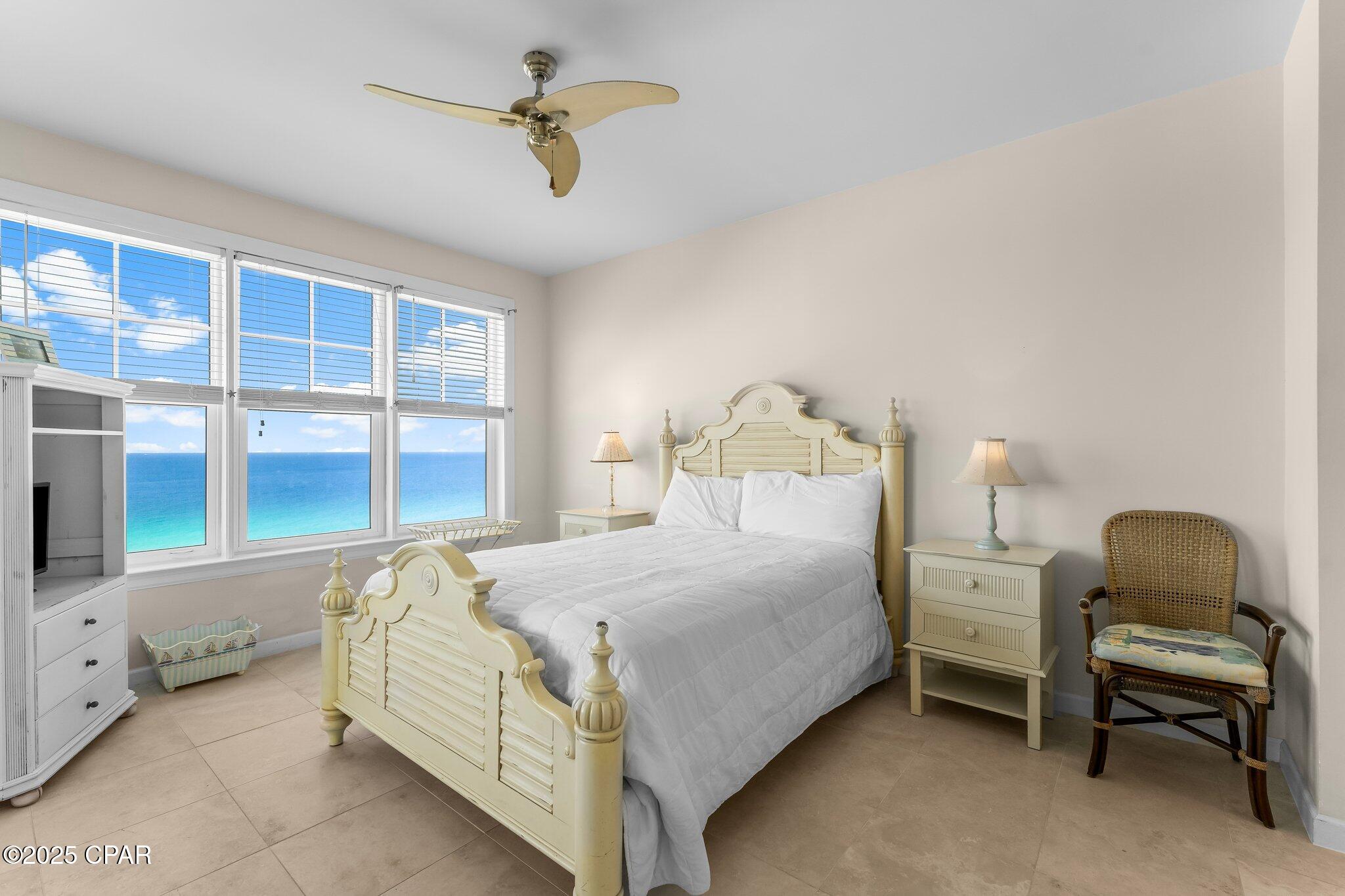 En Soleil Condo - Residential