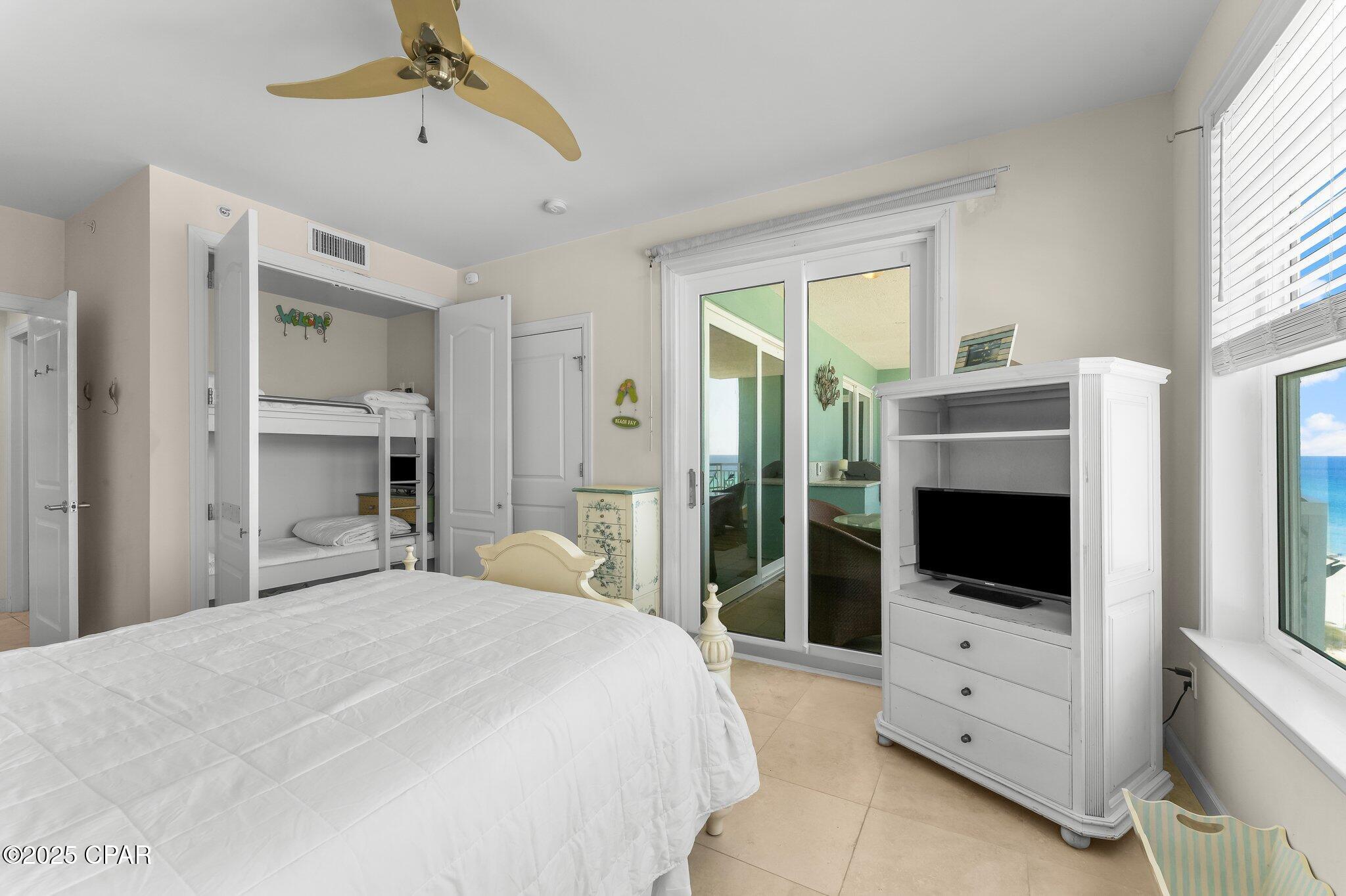 En Soleil Condo - Residential