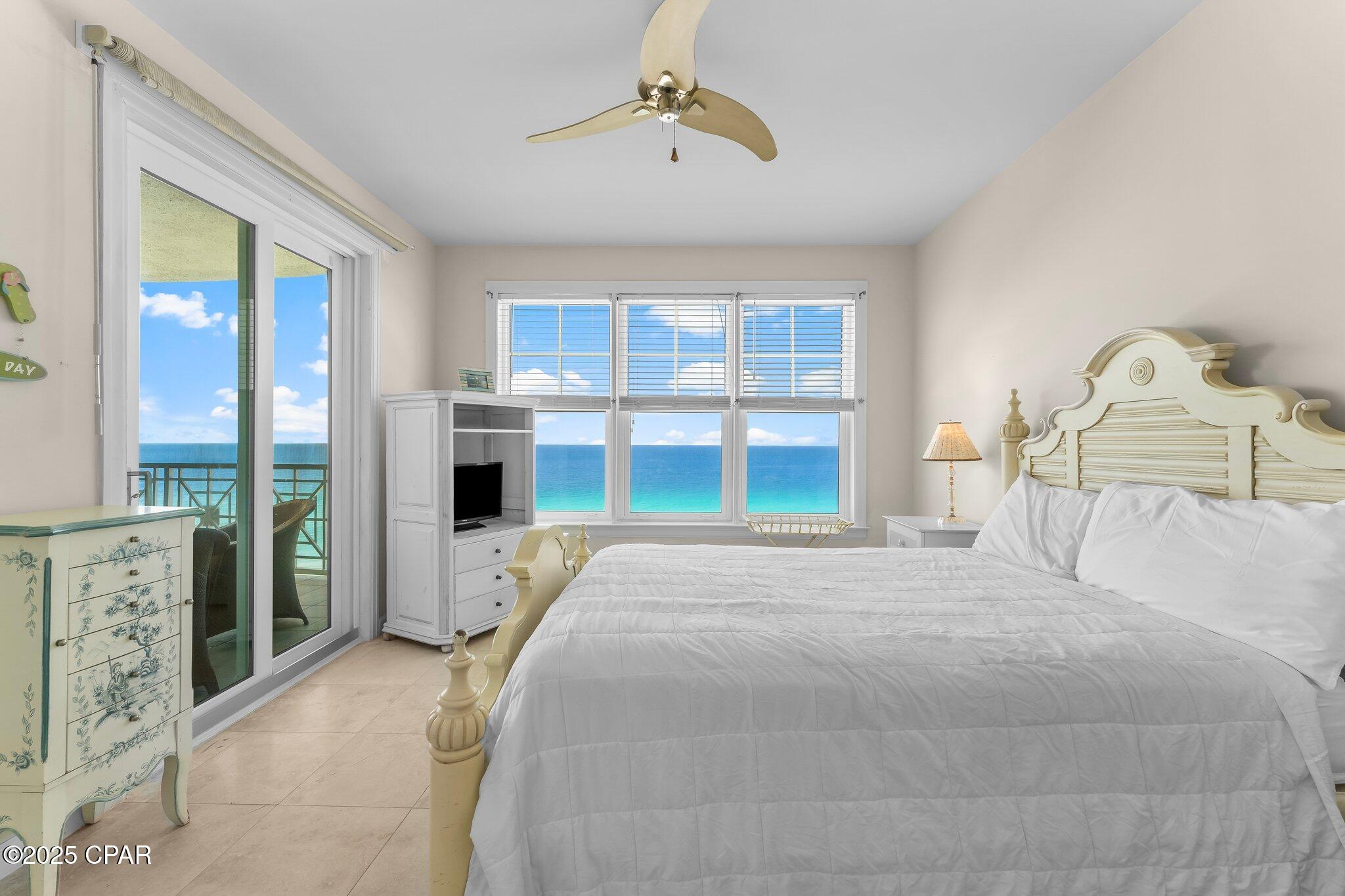 En Soleil Condo - Residential