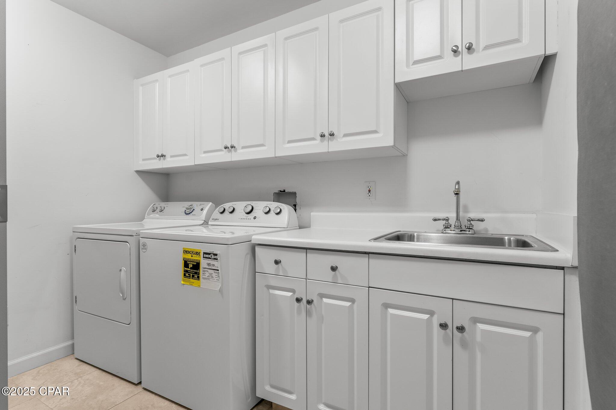 En Soleil Condo - Residential
