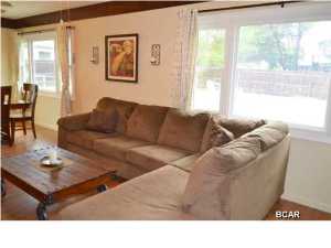 Lagoon Oaks - Residential