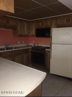 Oakshore Villas Twnhs - Residential