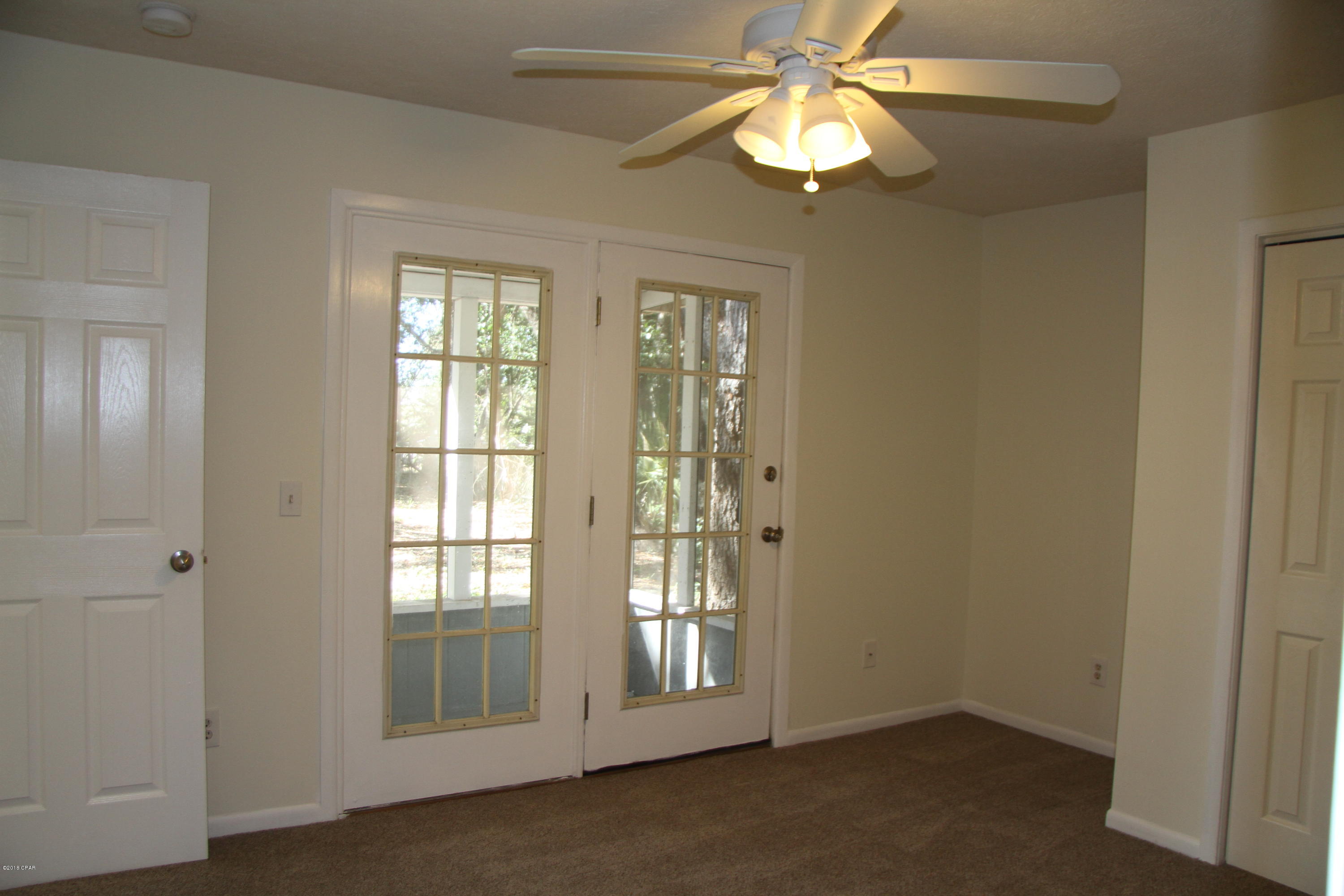 [No Recorded Subdiv] - Residential Lease