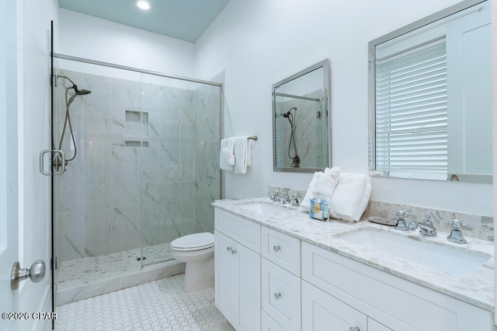 Laguna Beach Estates - Residential