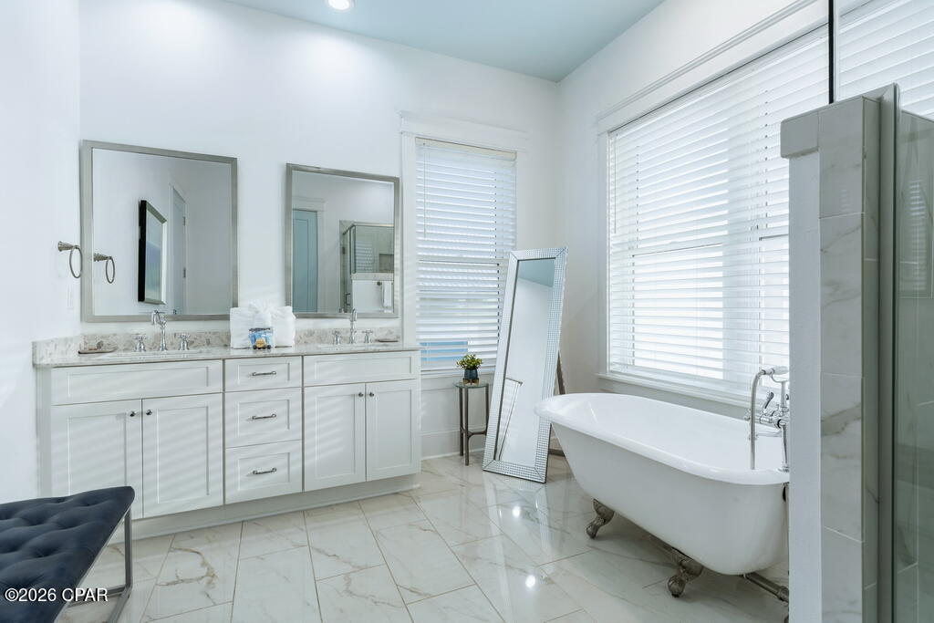 Laguna Beach Estates - Residential