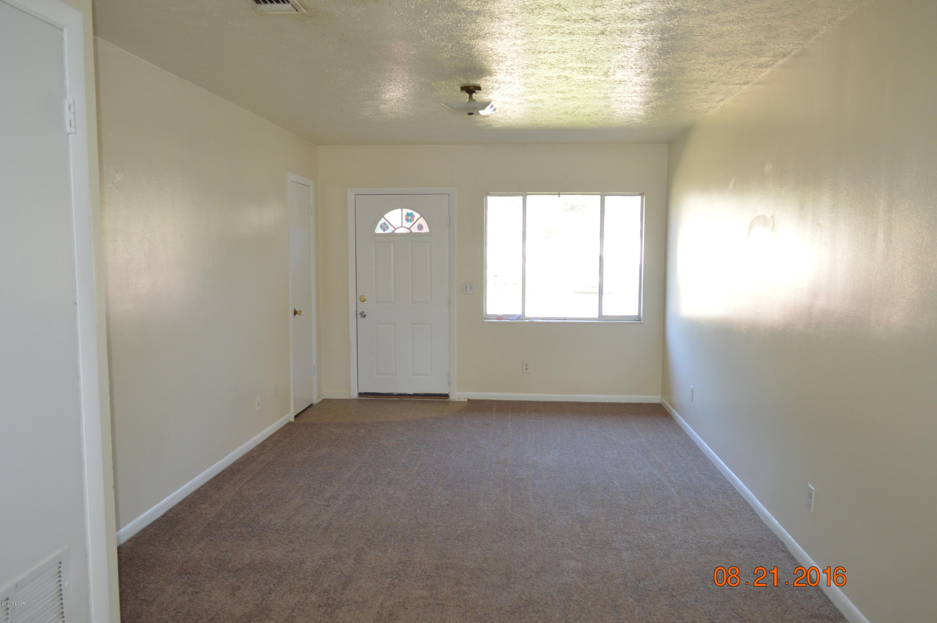 Belaire Estates U-1 - Residential Lease