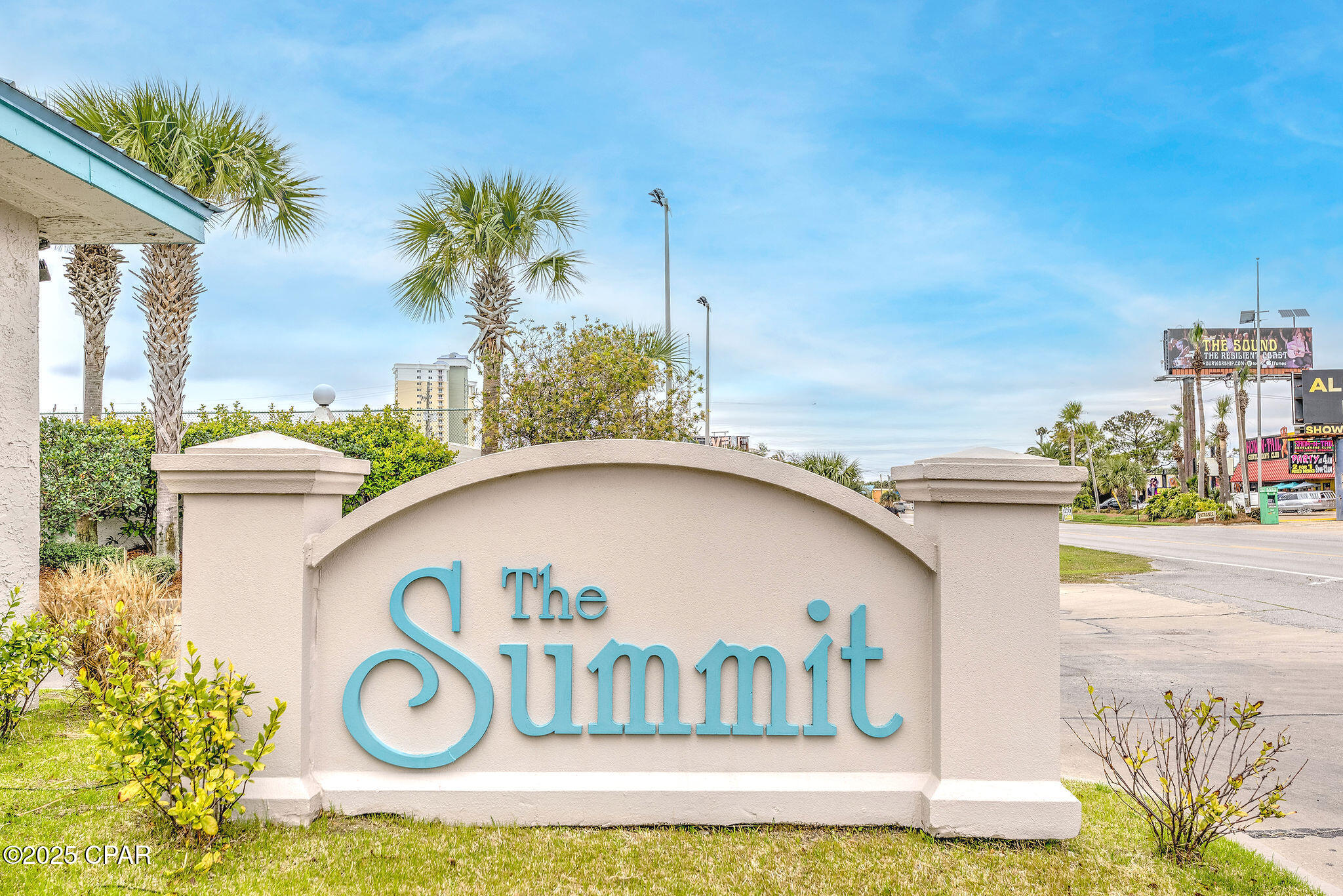 Summit - Residential