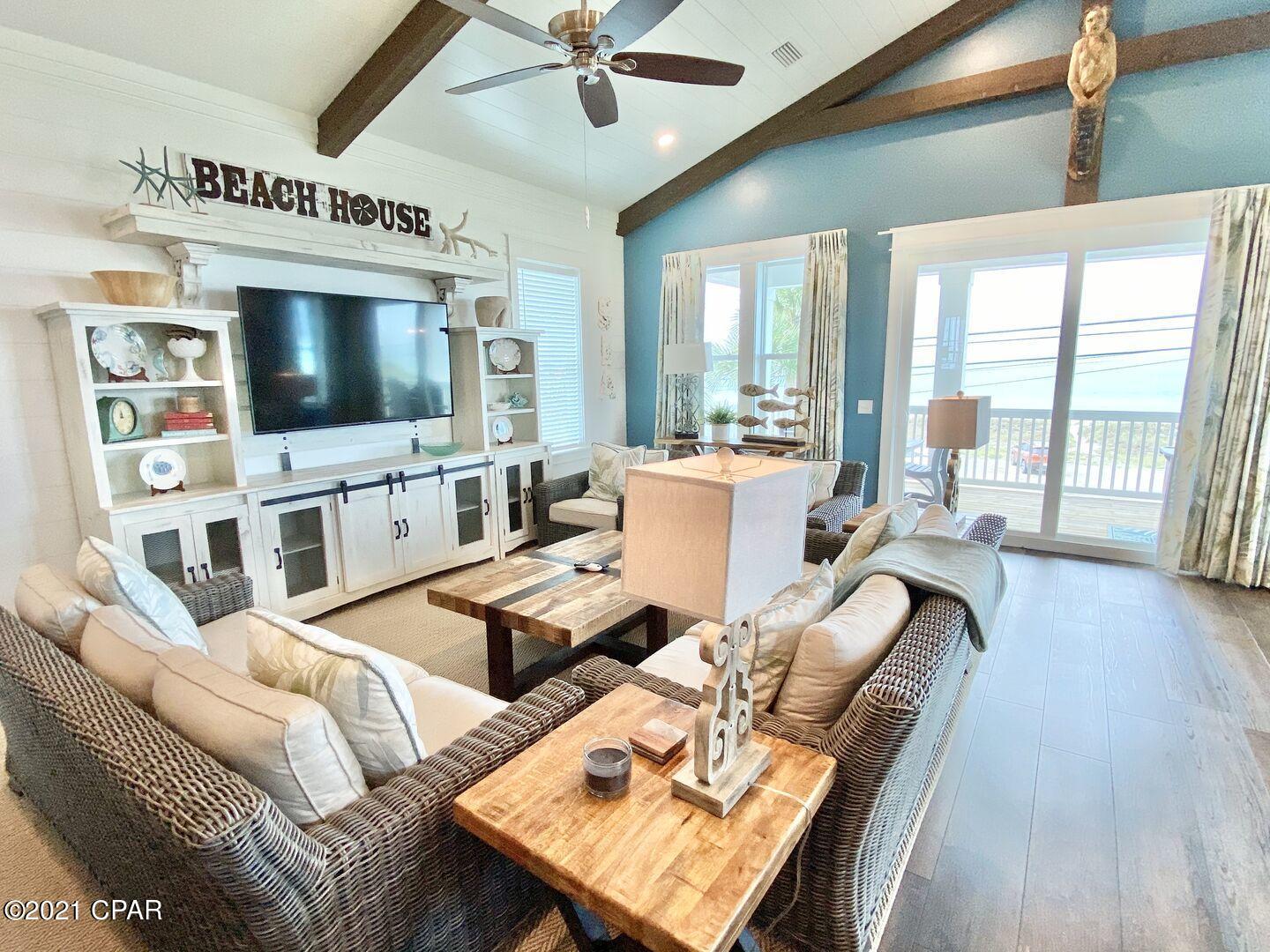 Seahorse Villas - Residential