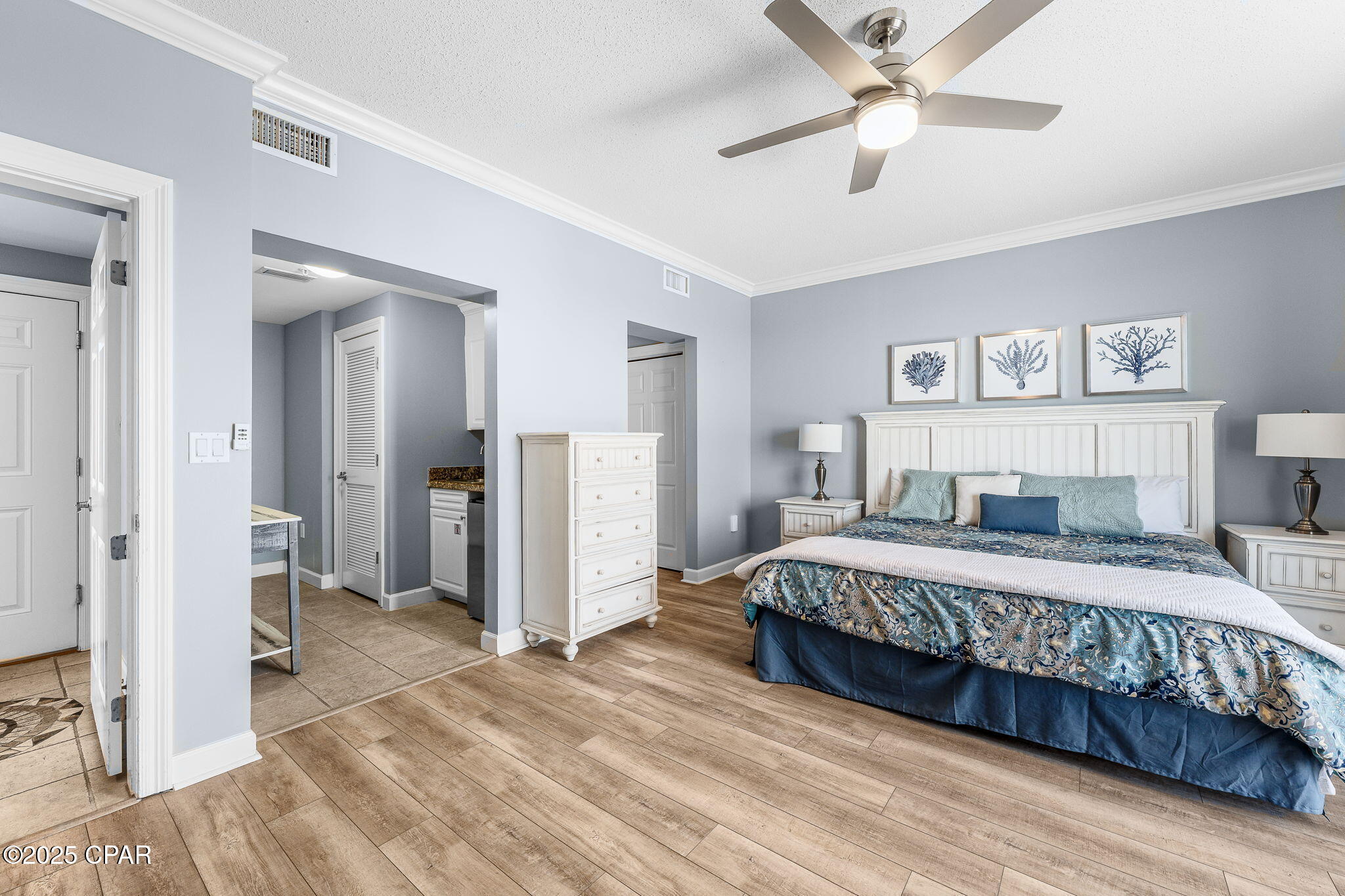 Boardwalk Central - Residential