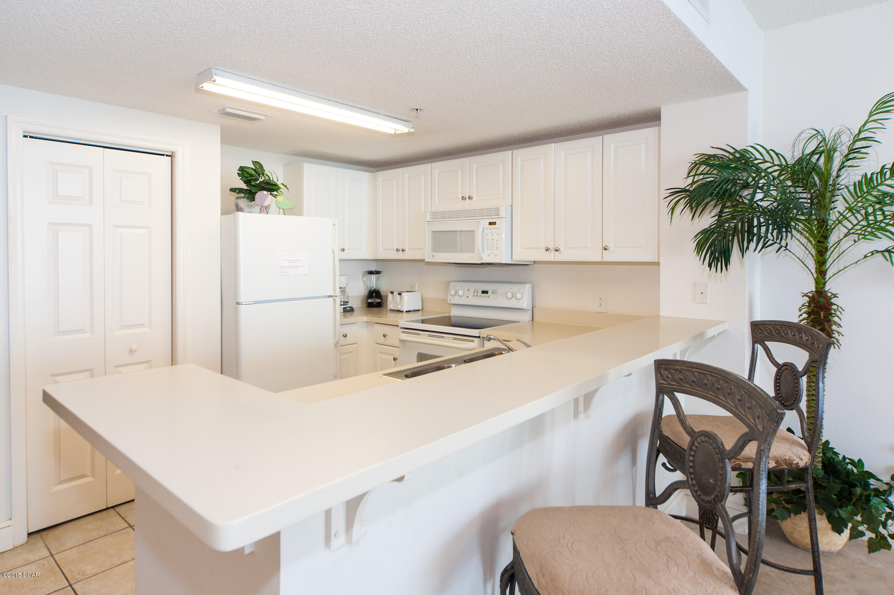 Majestic Beach Tower I - Residential