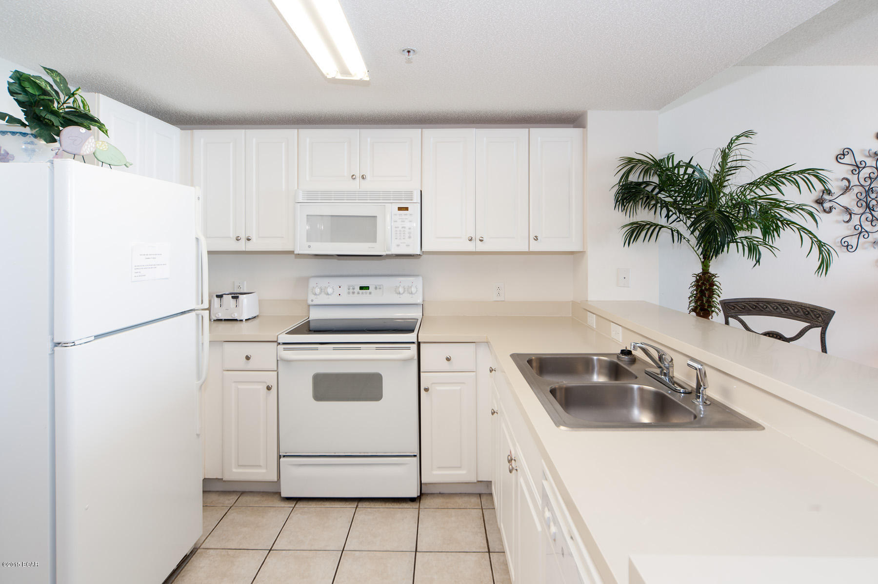 Majestic Beach Tower I - Residential