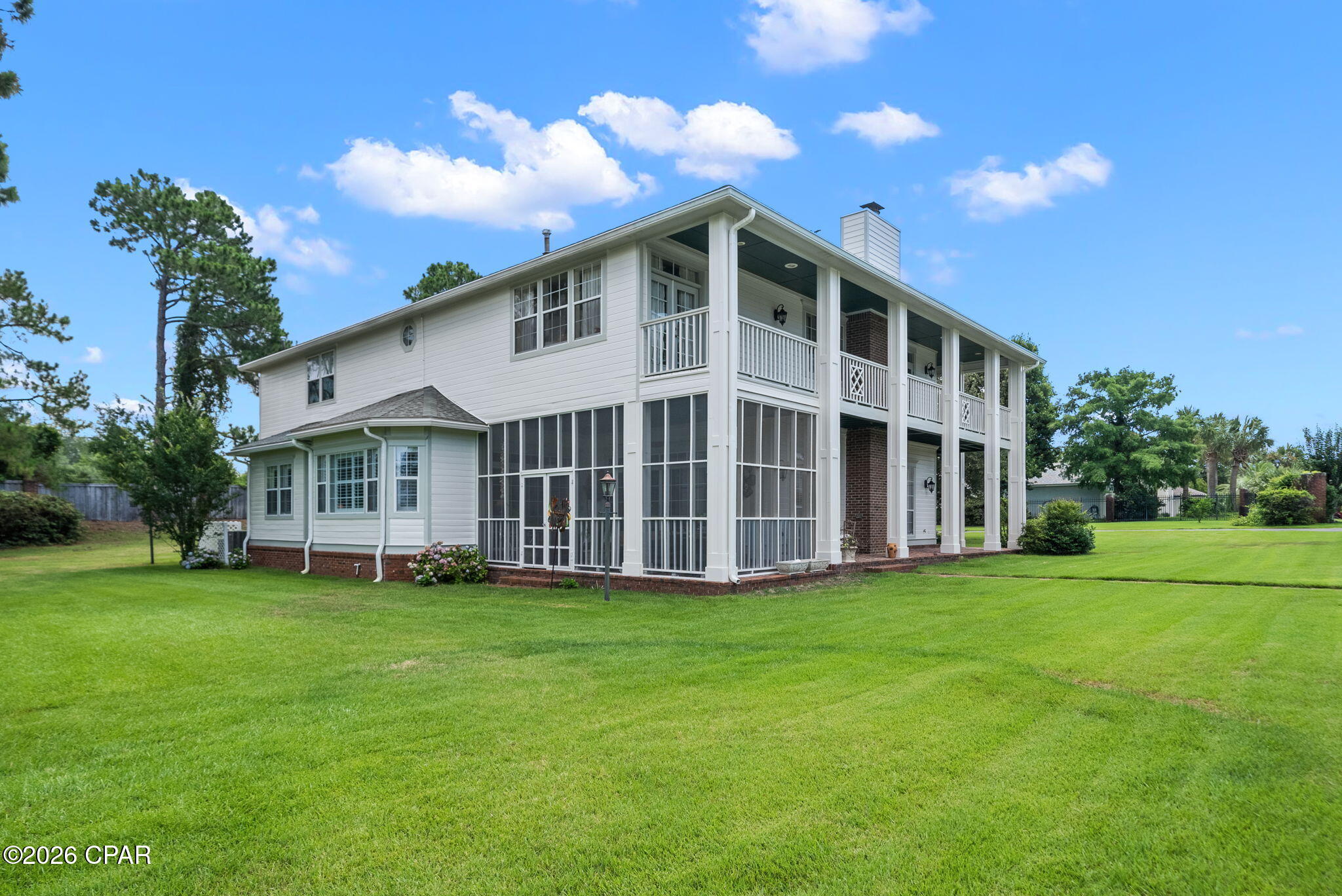 Legend Lakes - Residential