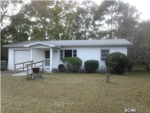 2 bedroom 1 bathroom home in Lynn Haven. All property sizes and ages are approximate, please measure and/or verify if important. School assignments are subject to change, please check with Bay County for most accurate information. Deposit is the same as the rent. Pets allowed with owner approval and $150 NON REFUNDABLE pet fee applies per pet. Breed restrictions apply.