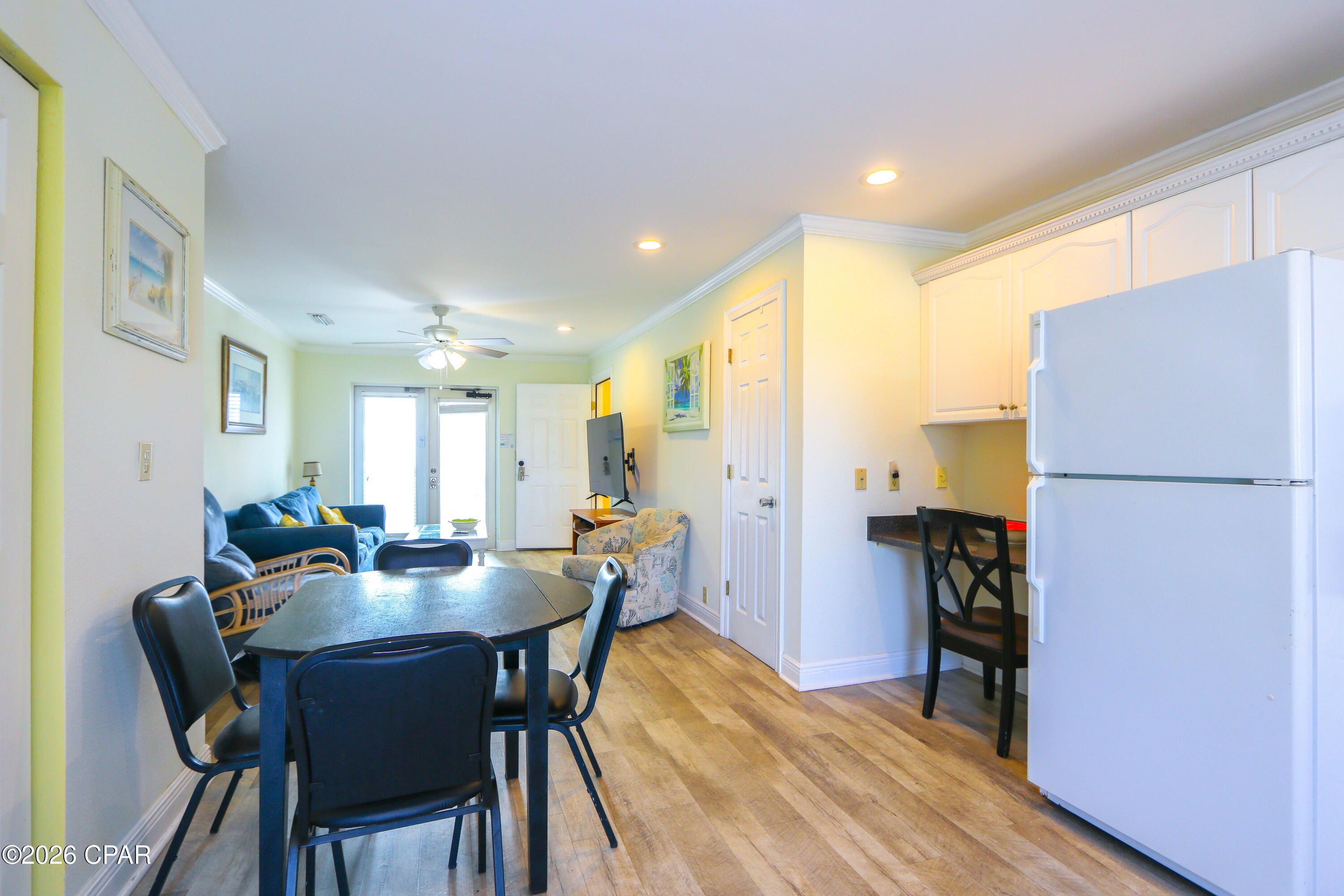 Gulfside Condo. - Residential